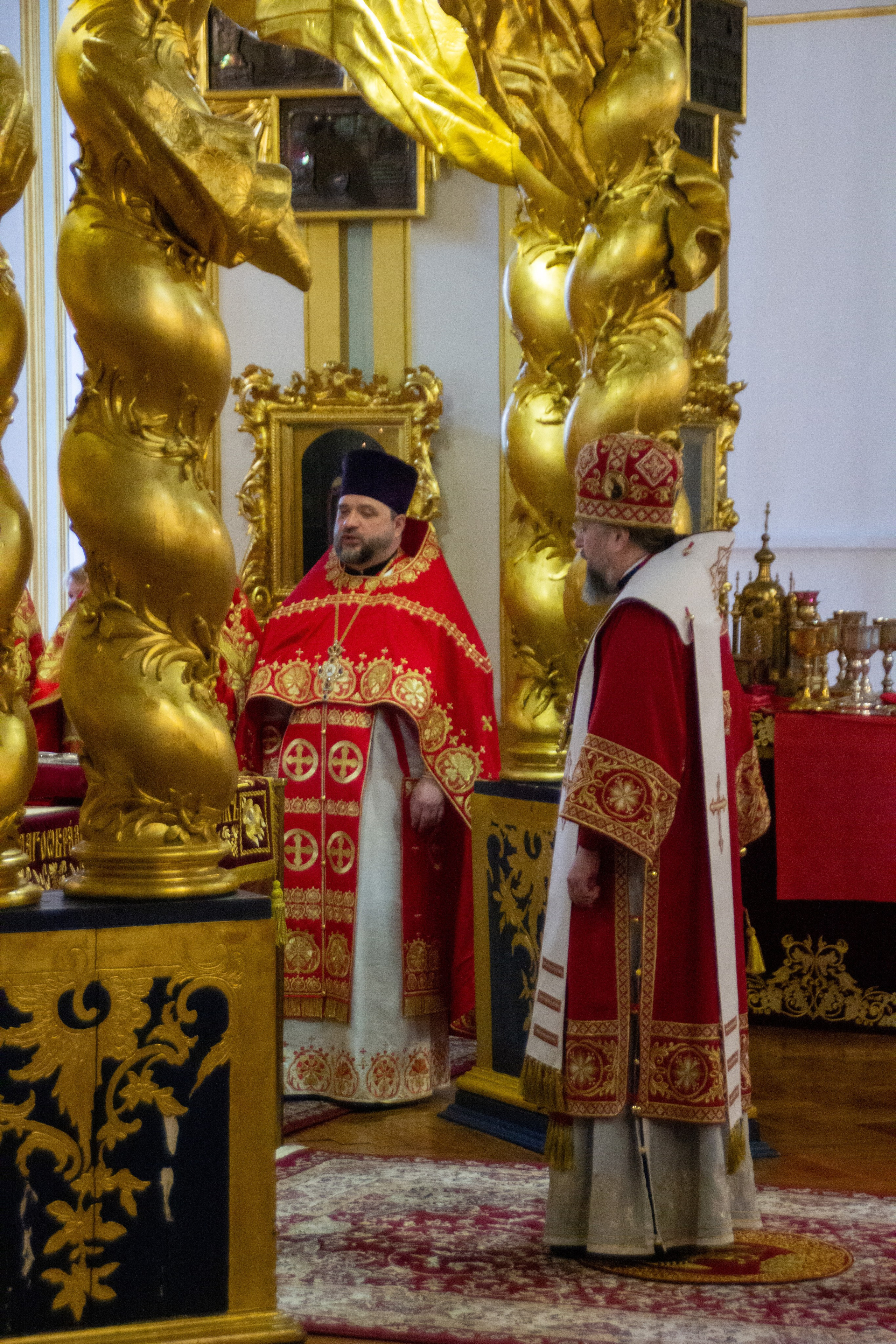 ПЕРЕНЕСЕНИЕ МОЩЕЙ СВЯТИТЕЛЯ НИКОЛАЯ ЧУДОТВОРЦА ИЗ МИР ЛИКИЙСКИХ В БАР. НИКОЛО-БОГОЯВЛЕНСКИЙ МОРСКОЙ СОБОР