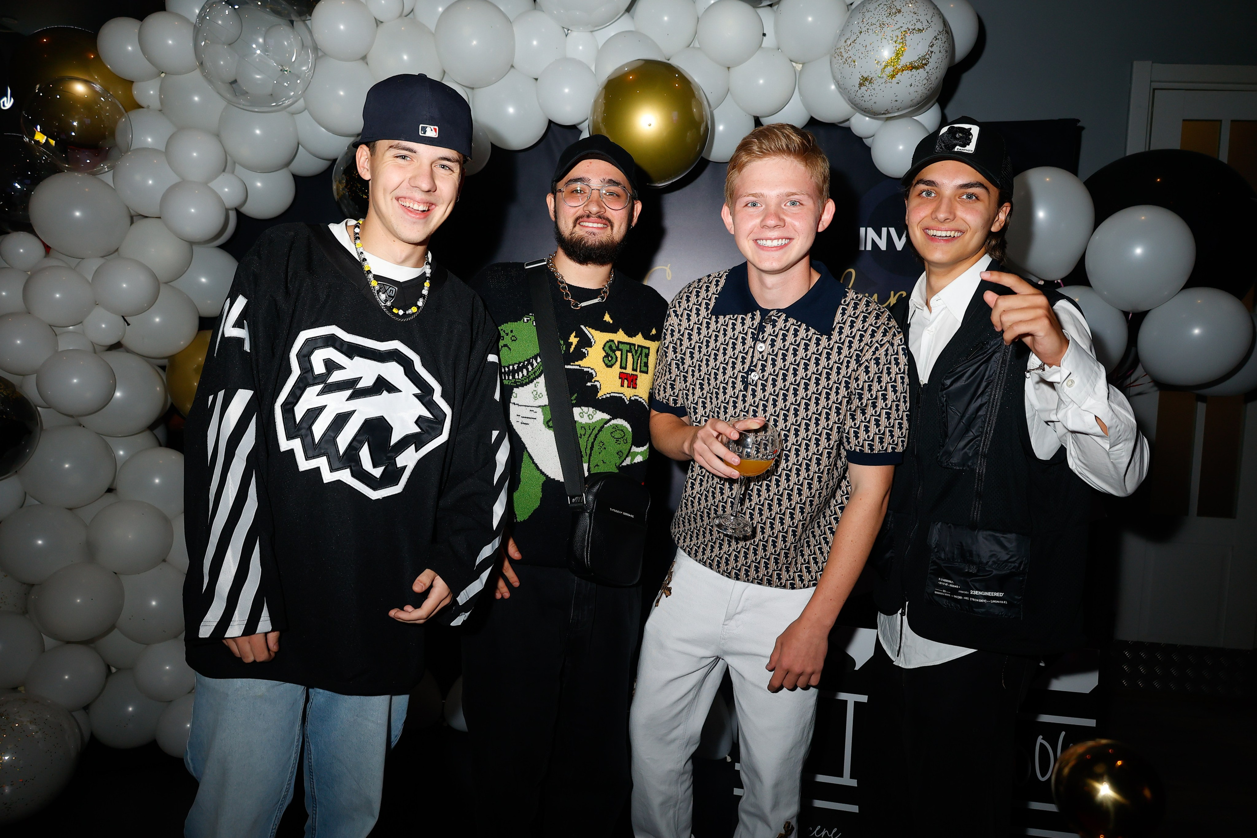 САША НОВИКОВ. Nikolskayasecular