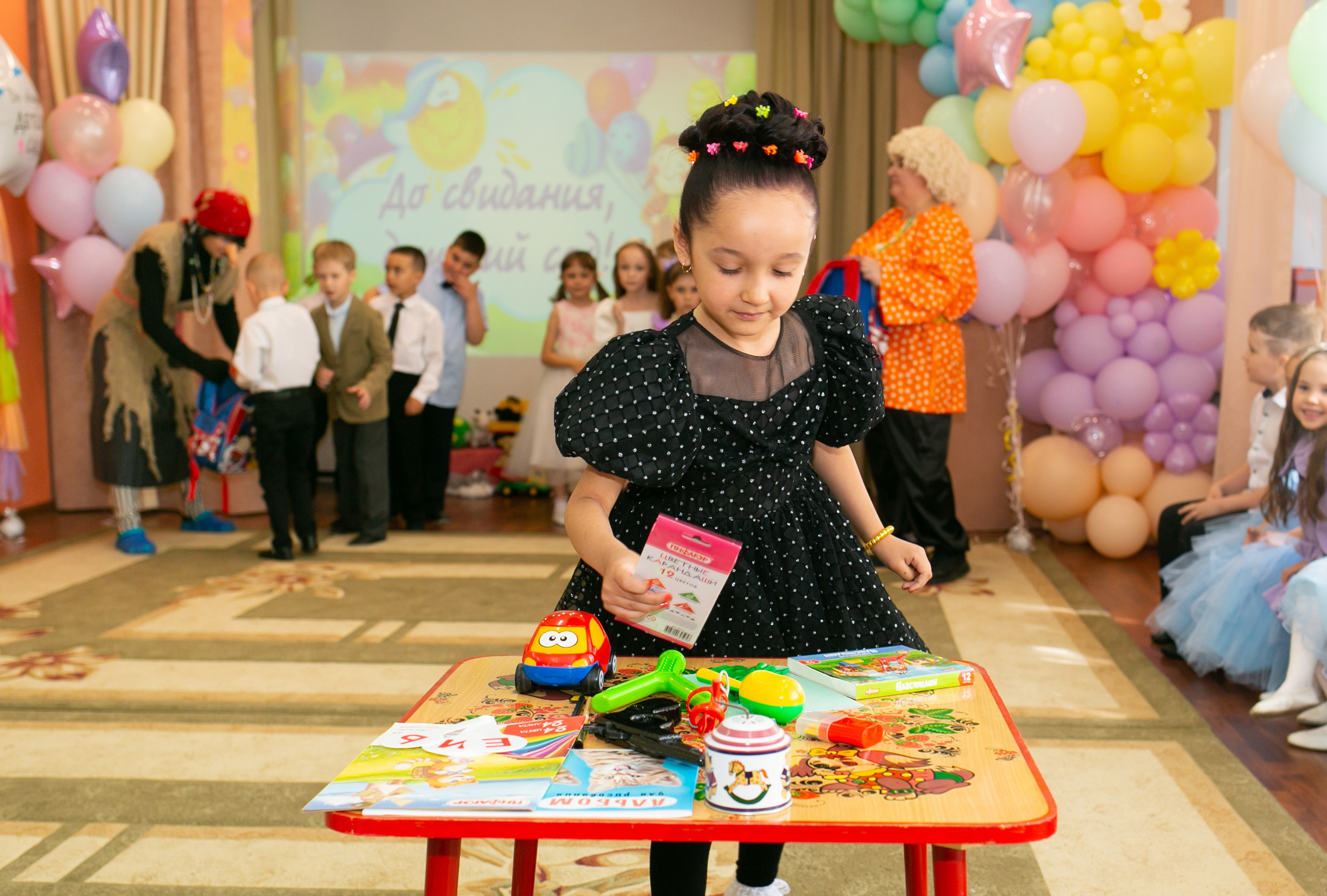Выпускные и Утренники. Фотограф новорожденных и семейный фотограф НСО г. Бердск Марина Львова