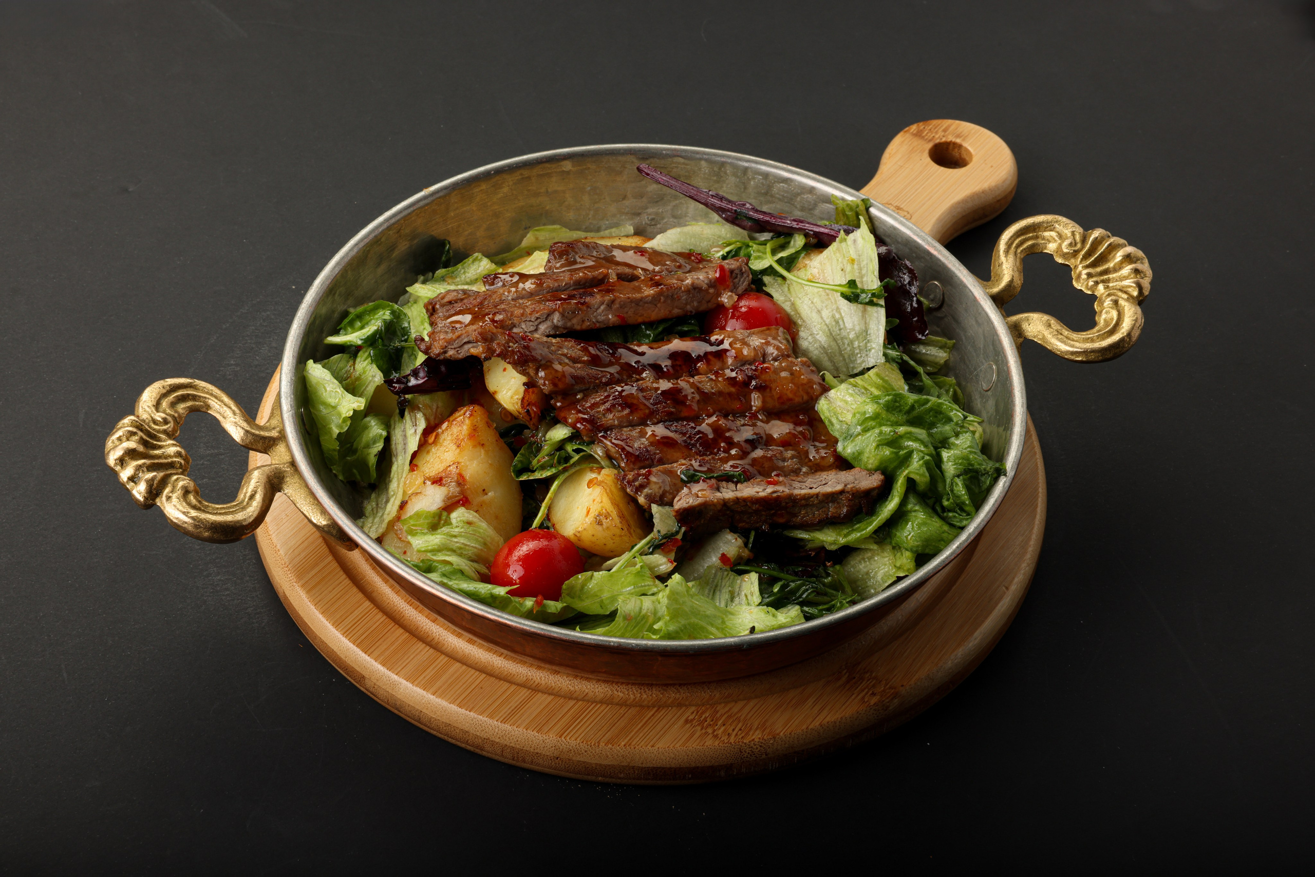 APPLEMANIA. Фотограф Самира Абдуллаева