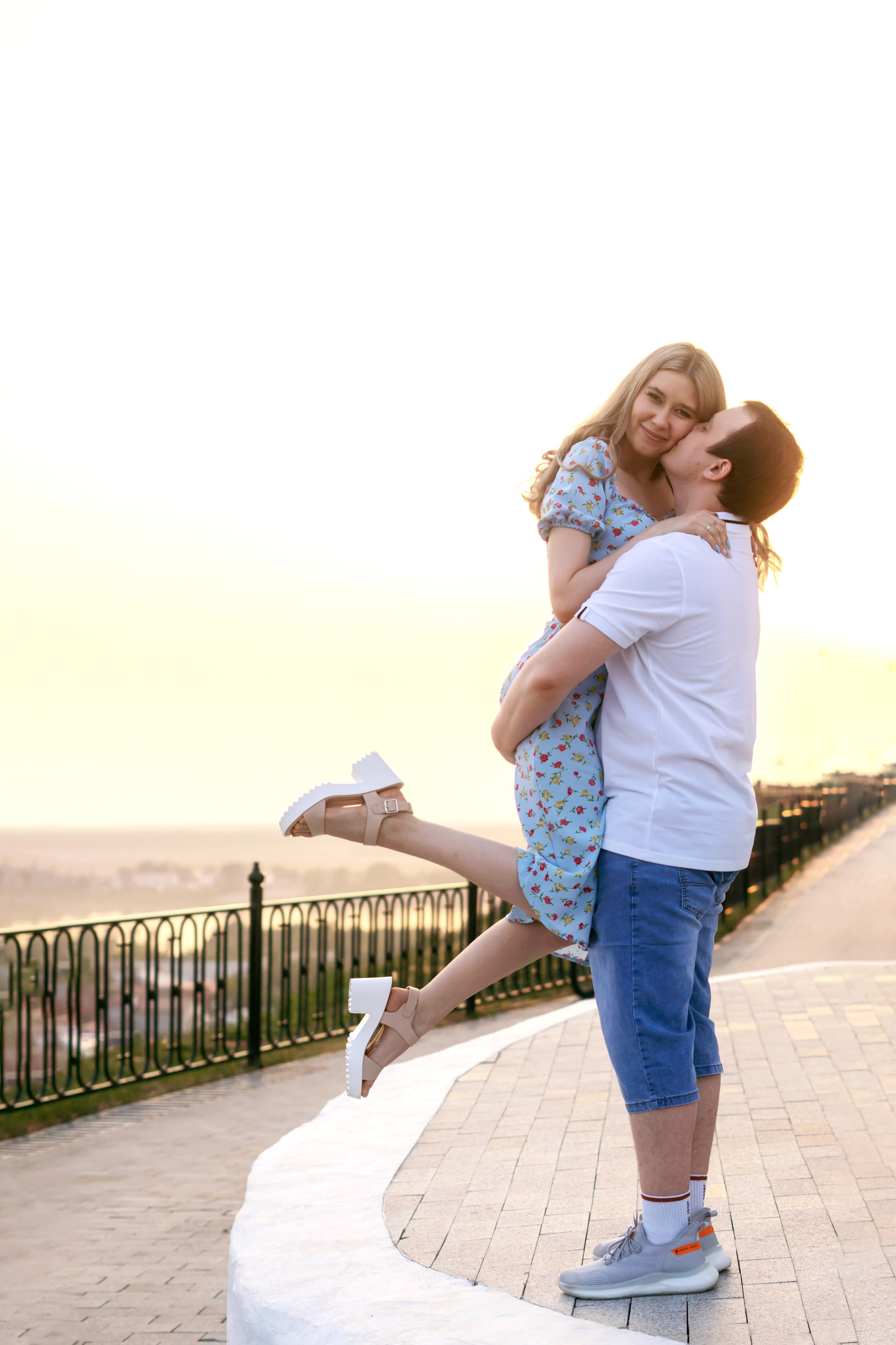 Прогулки. Мила Посвит Фотограф новорожденных в Тобольске