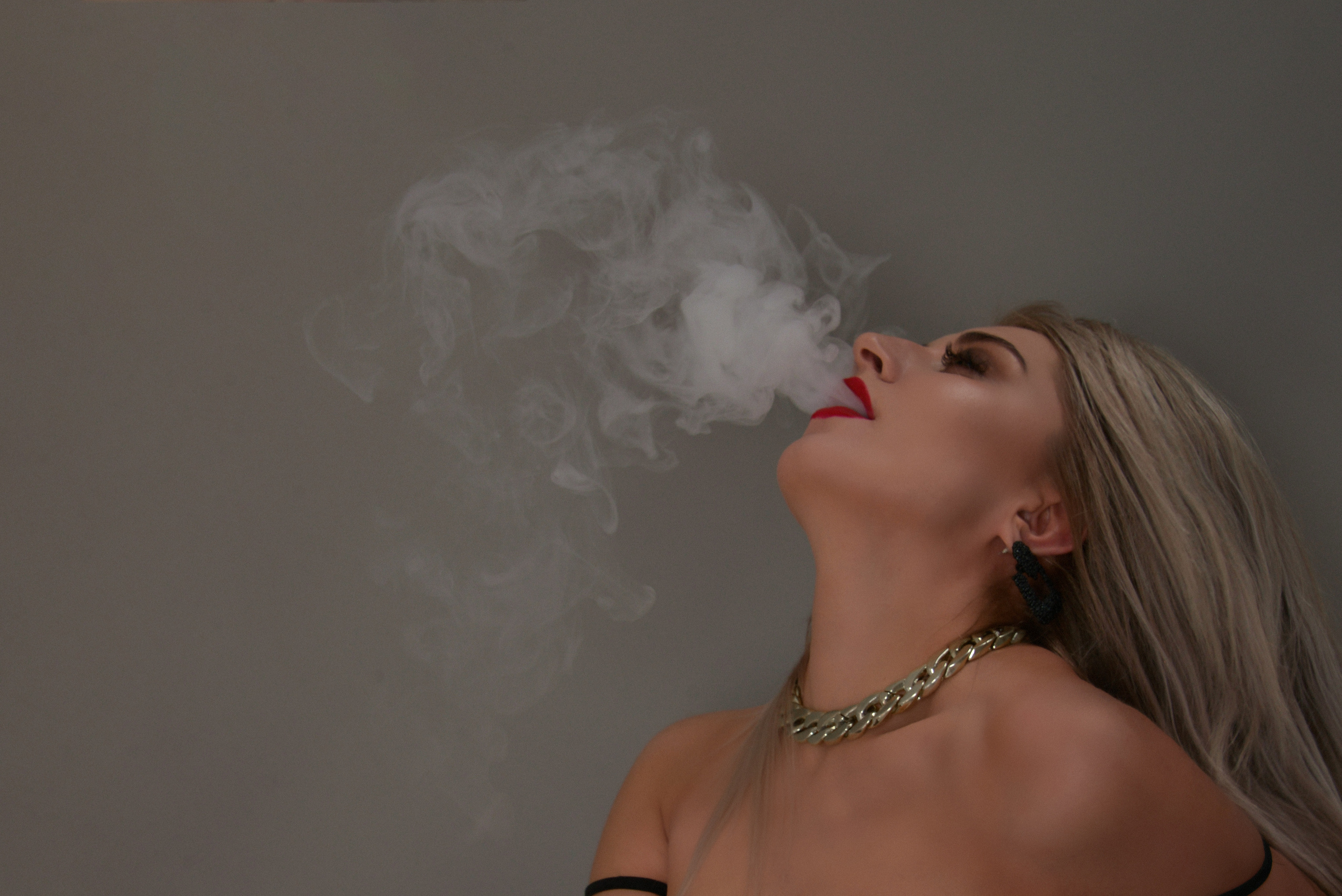 Съёмки в домашней студии. Женский и контент фотограф Алтайский край