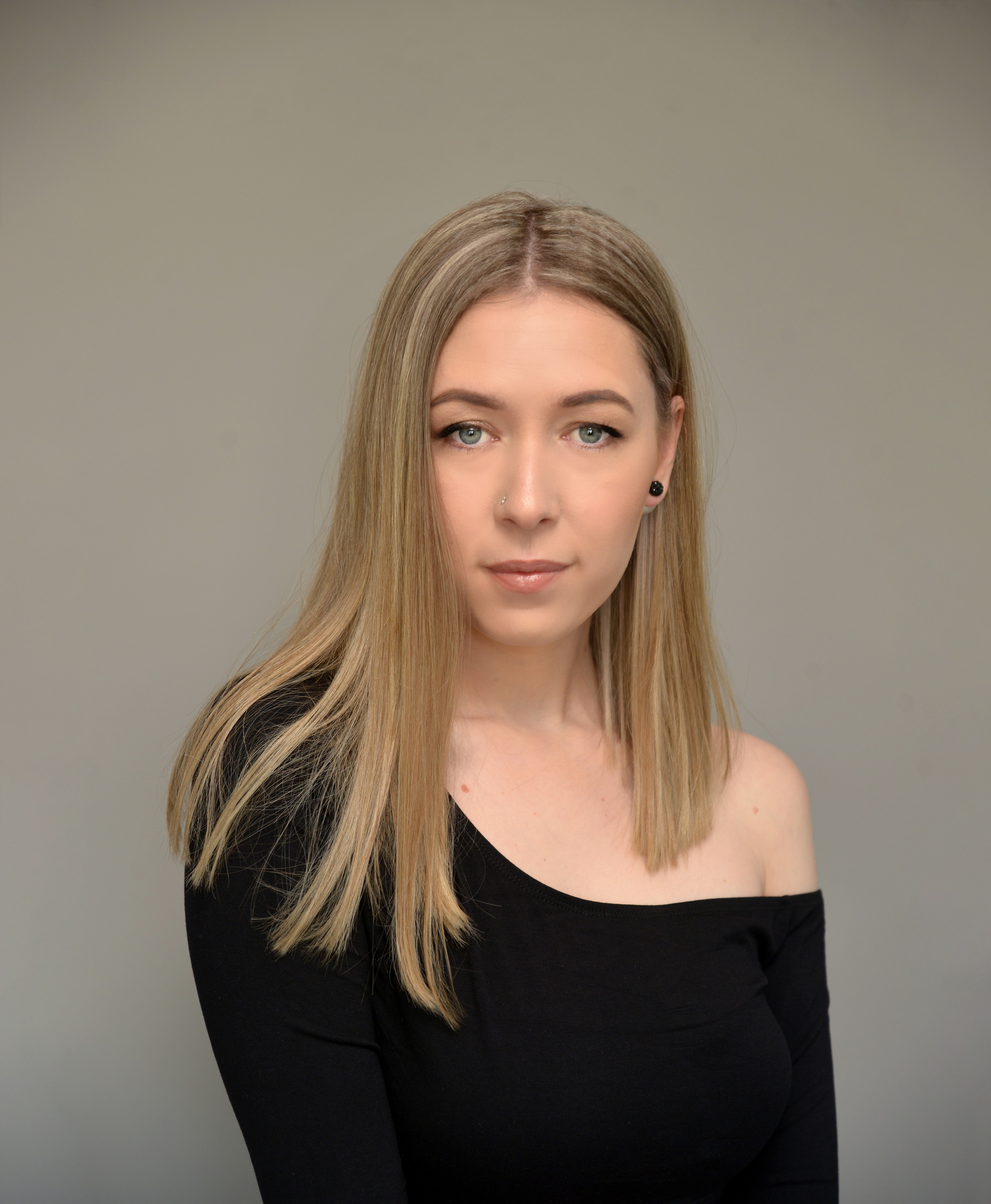 Съёмки в домашней студии. Женский и контент фотограф Алтайский край