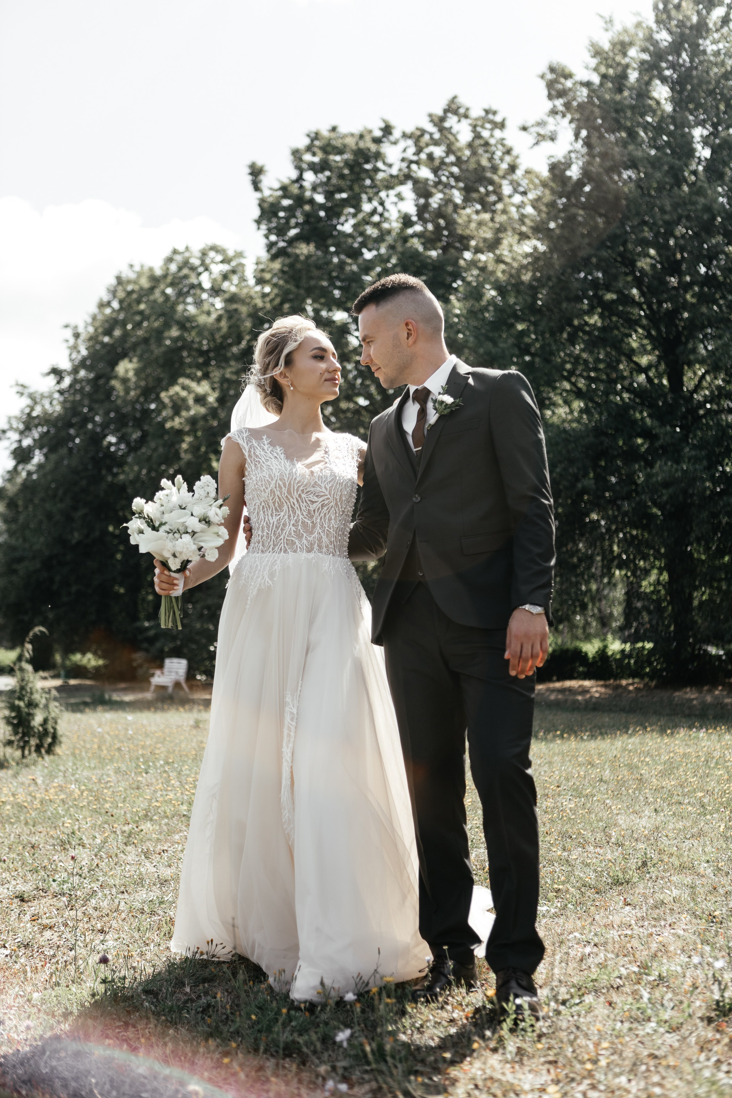 Свадебный фотограф Уфа — Руслан ГабдлисламовЖивые эмоции, красивые кадры, воспоминания на всю жизнь.Работаю по всей Республике Башкортоста. Свадебный фотограф Уфа Руслан Габдлисламов