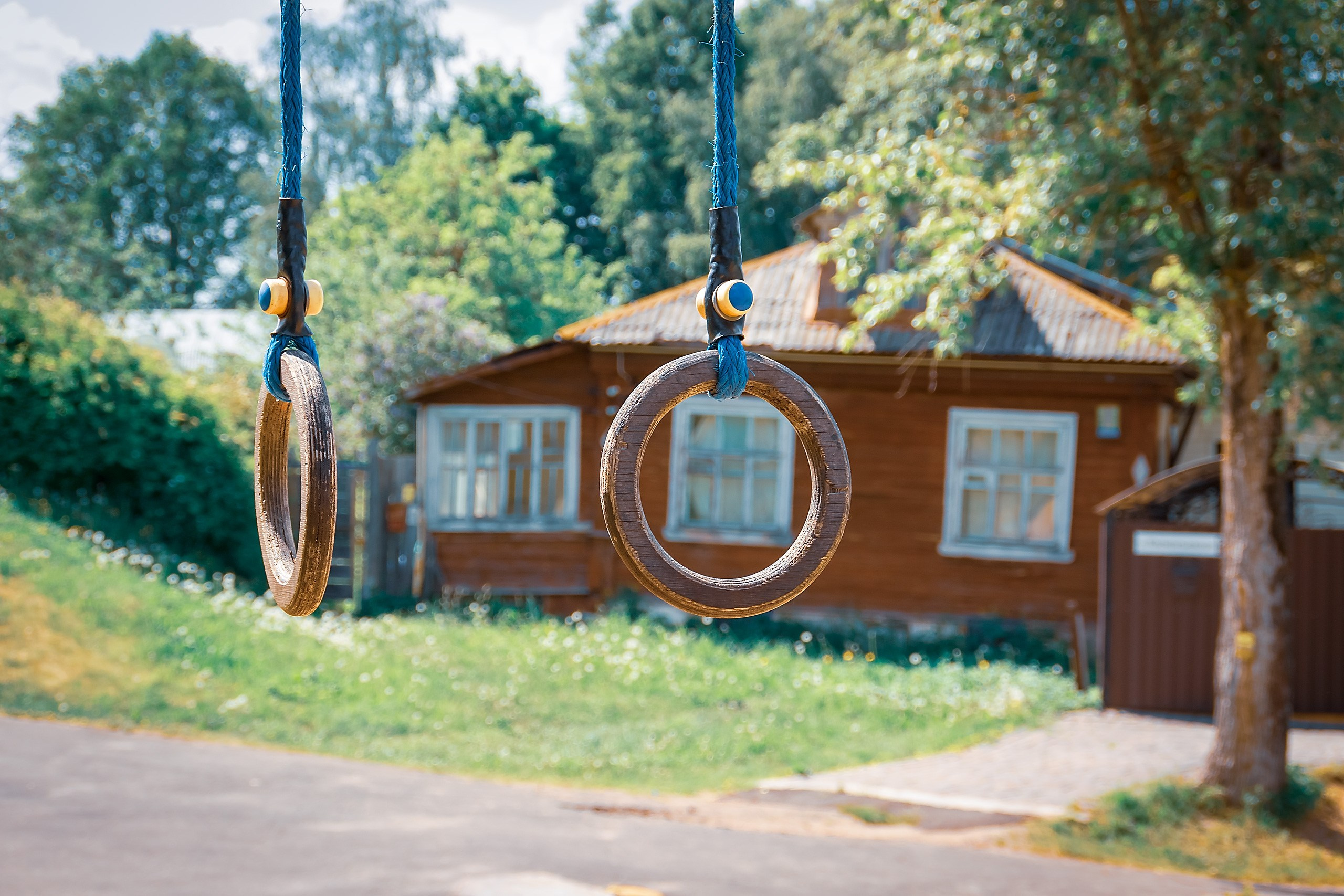 Кто они — дети 80-х?. Аmat Victoria Сuram