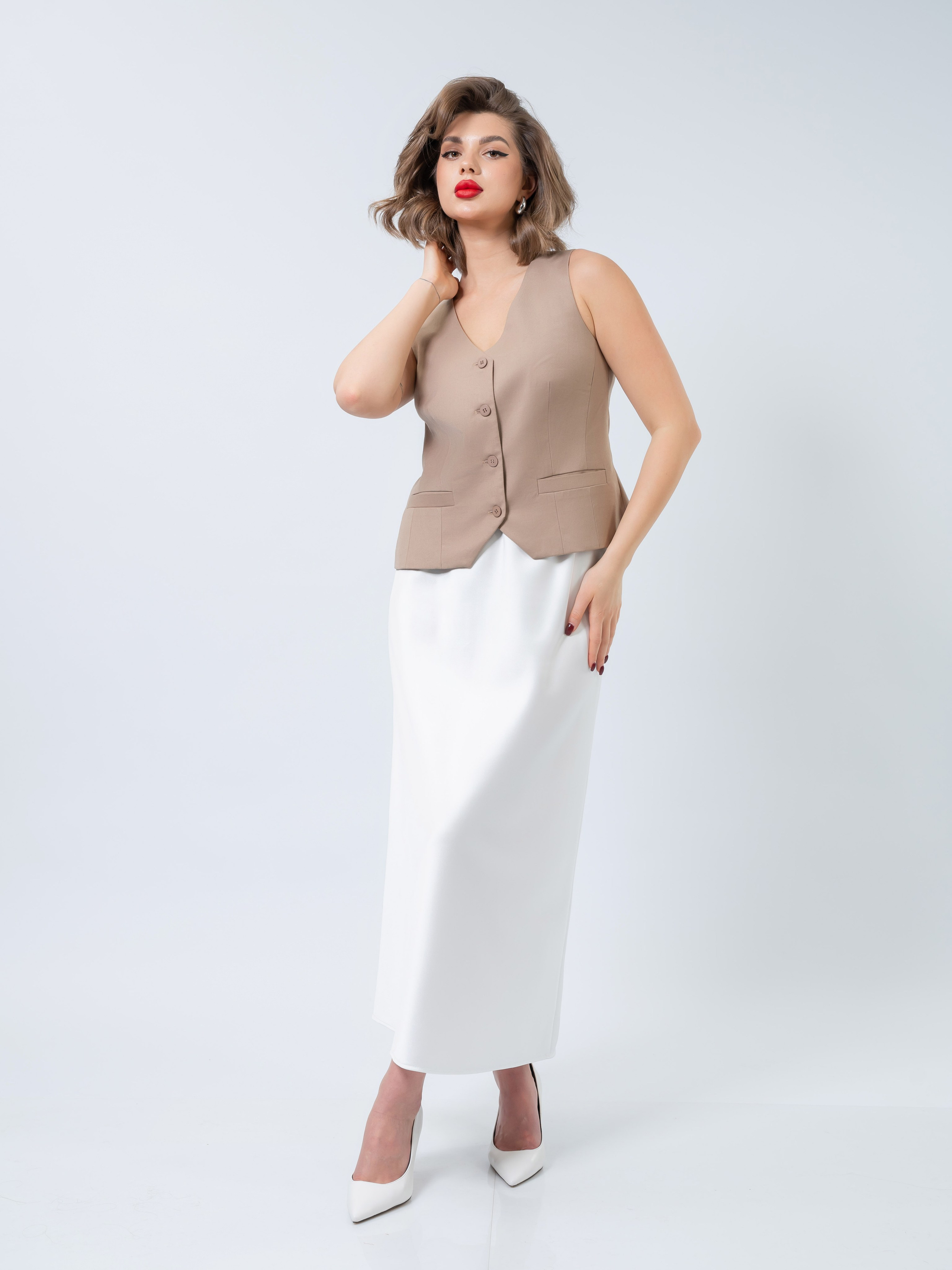 Каталог Девушки. Студия рекламной и предметной съемки товаров WELKO Studio