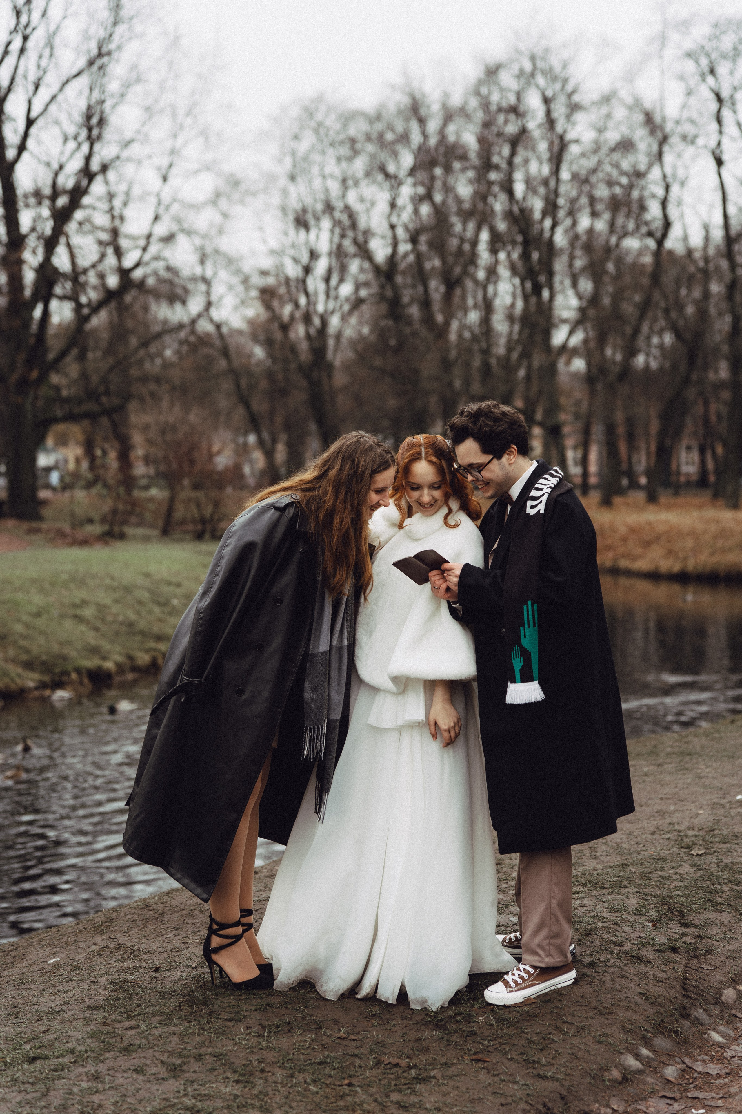 СВАДЕБНАЯ СЬЕМКА ВО ВТОРОМ ДВОРЦЕ С ГОСТЯМИ И ПРОГУЛКА В ТАВРИЧЕСКОМ САДУ. Профессиональный фотограф, Санкт-Петербург — Виктория Богомолова