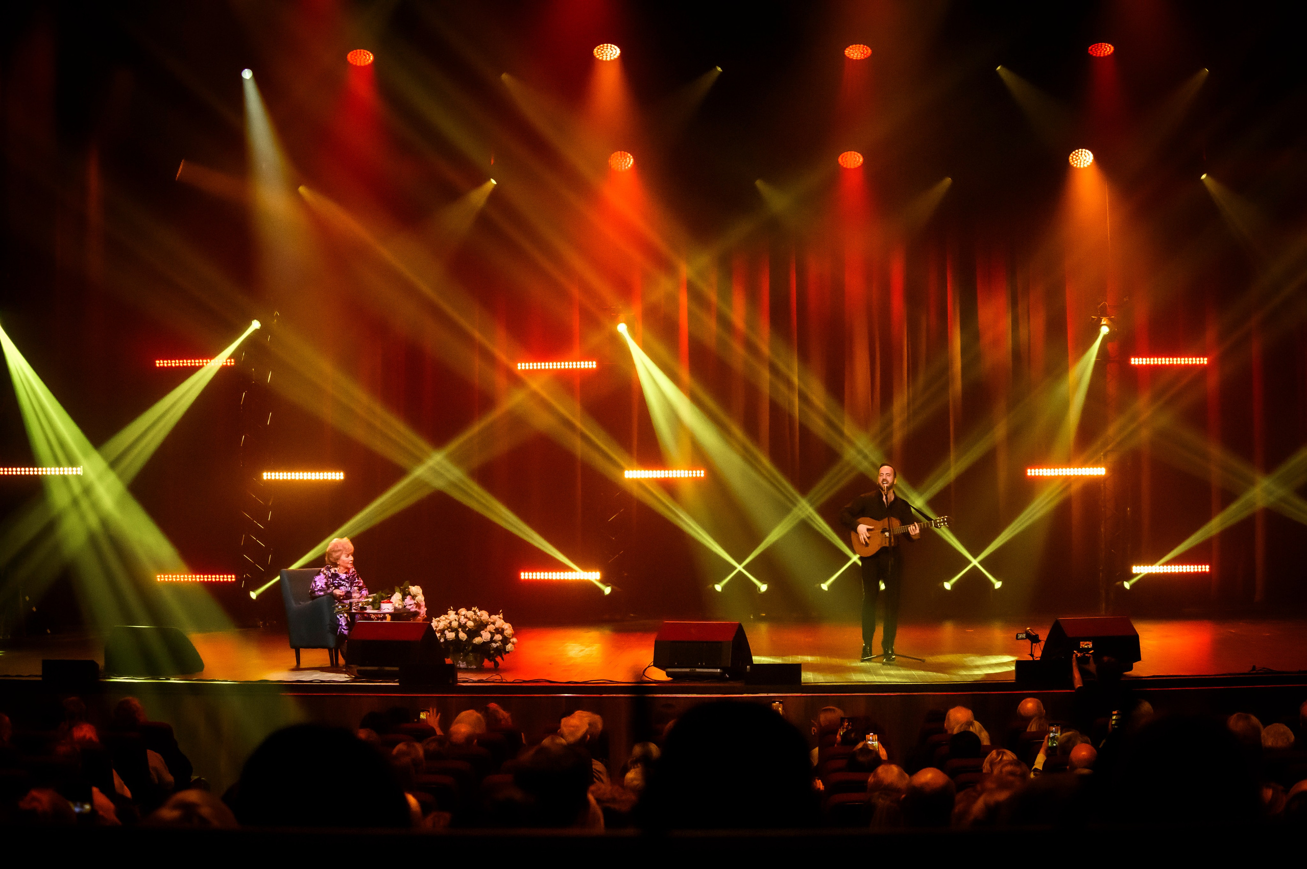 Лариса Рубальская — КЗ «Москва», Остров мечты. Бренд-фотограф для экспертов и блогеров в Москве Влада Горбовская