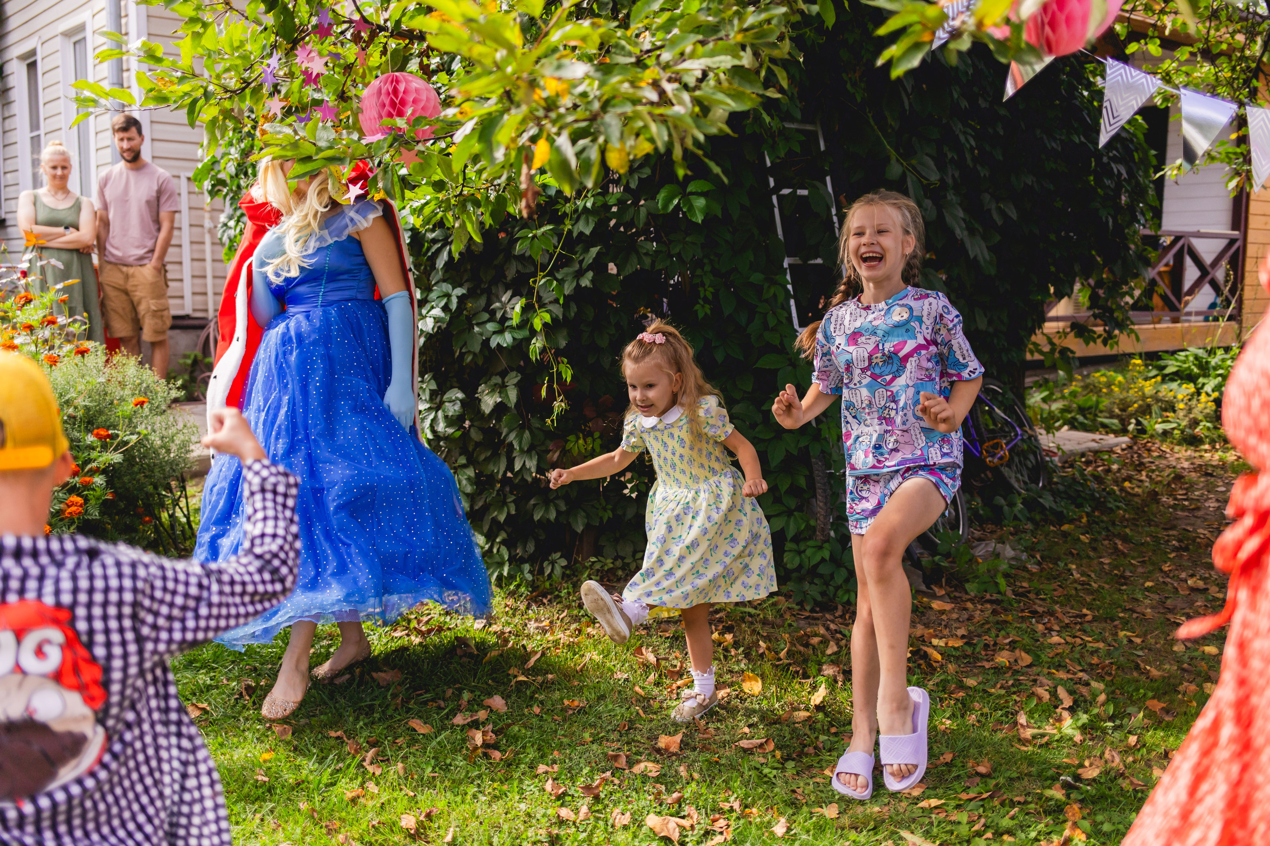 День Рождения Элизабет 🎂