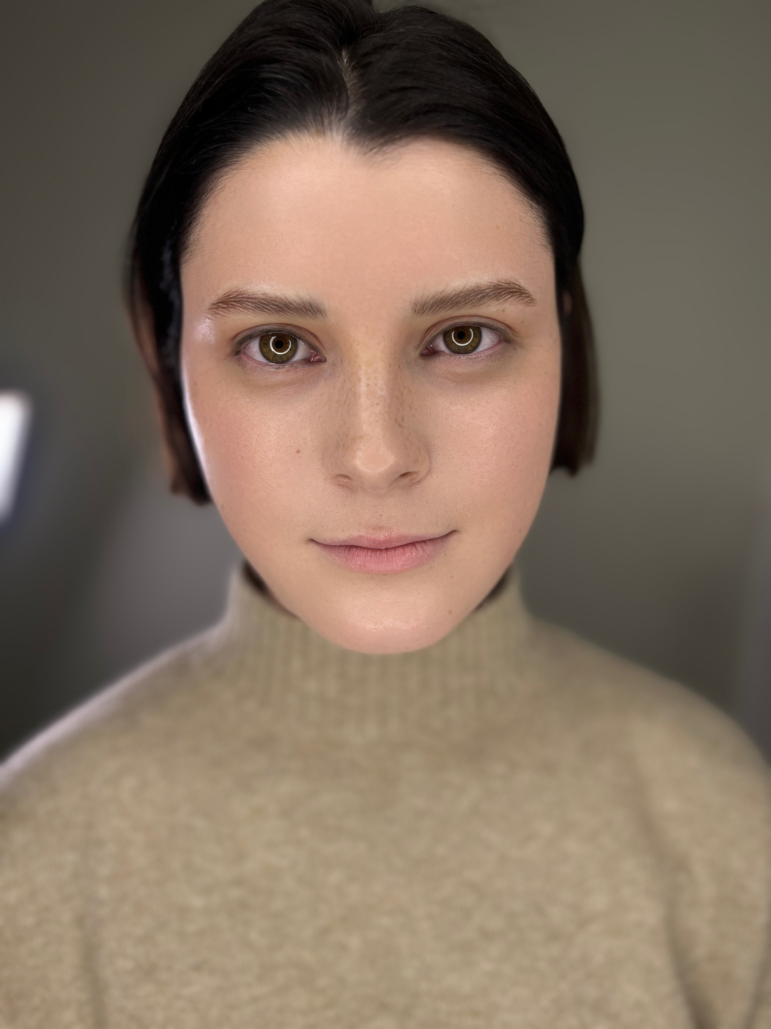 Саша. Студия перманентного макияжа, косметологии и массажа SYMMETRY в Москве, м. Киевская