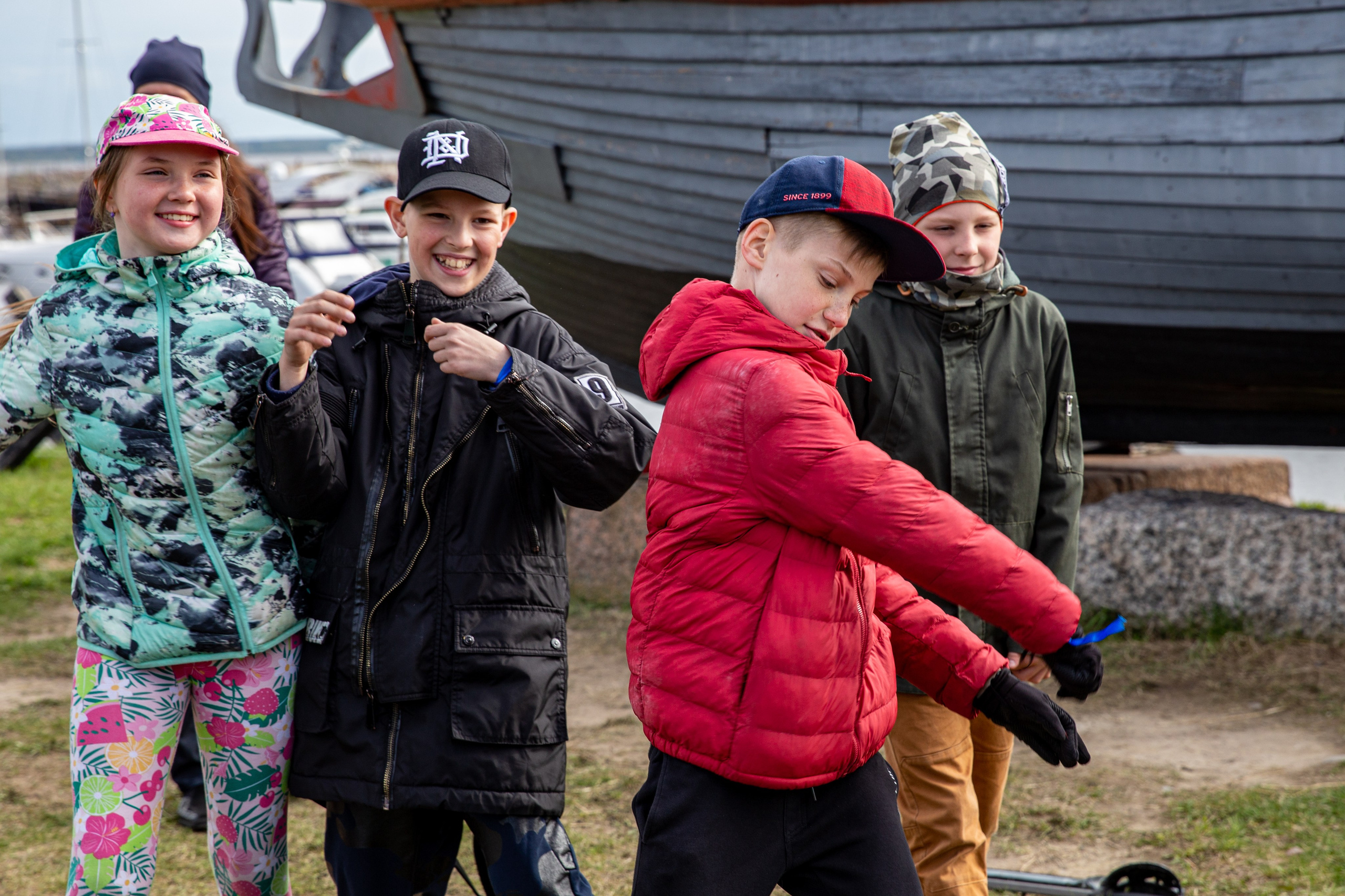 Выпускной 4 класс. Форд Боярд. Фотограф в Санкт-Петербурге Закута Ольга