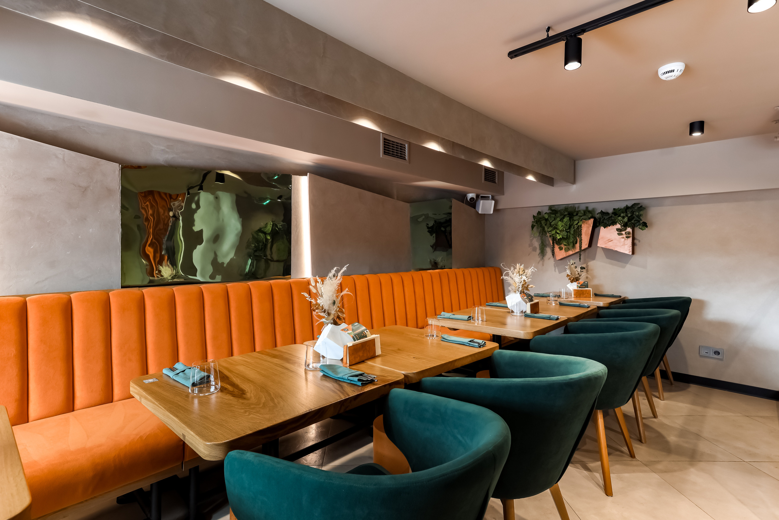 Съемка интерьера для ресторана Tomorrow на Смоленской. Интерьеры, Контент, Портреты | Фотограф в Москве Дани Терно