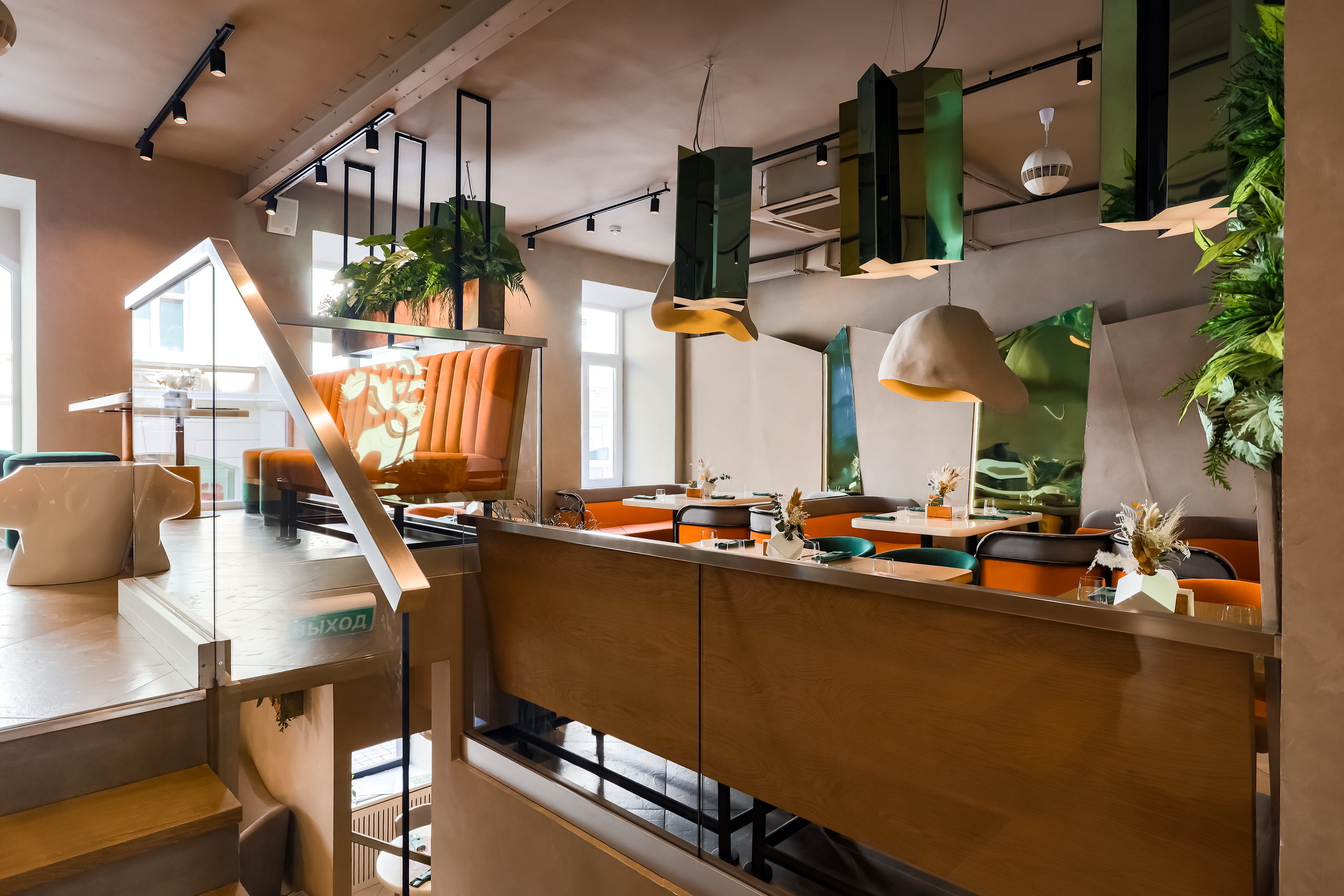 Съемка интерьера для ресторана Tomorrow на Смоленской. Интерьеры, Контент, Портреты | Фотограф в Москве Дани Терно
