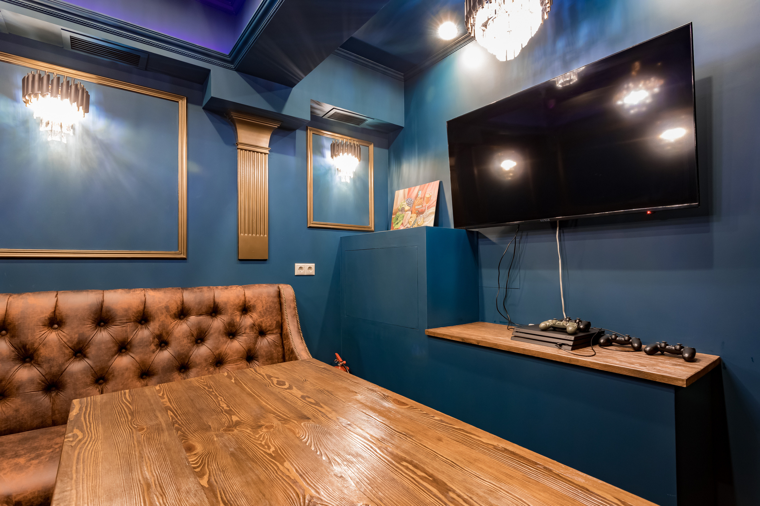 Съемка интерьера для ресторана Avadan на Большой Семеновской. Интерьеры, Контент, Портреты | Фотограф в Москве Дани Терно