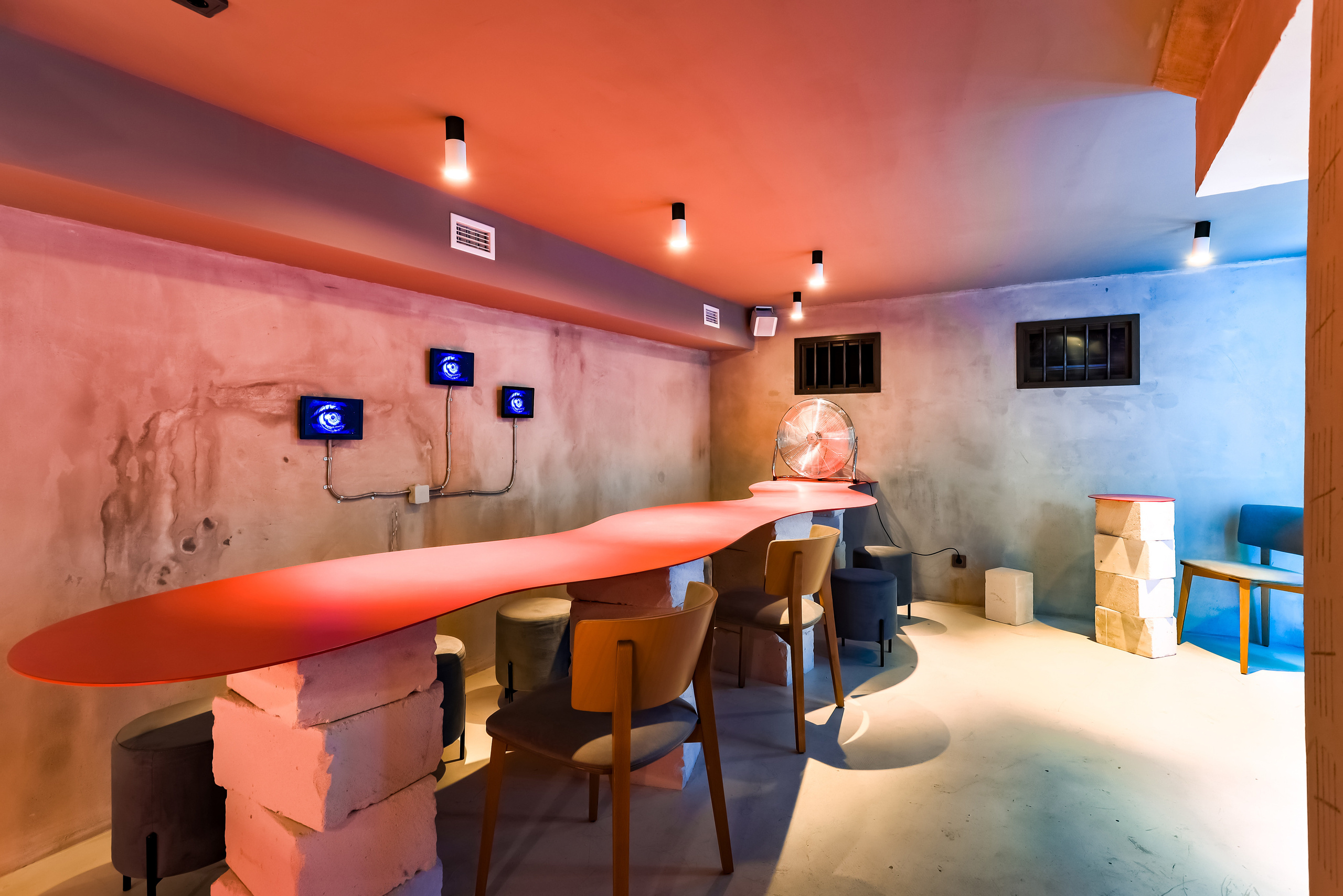 Съемка интерьера для ресторана Tomorrow на Смоленской. Интерьеры, Контент, Портреты | Фотограф в Москве Дани Терно