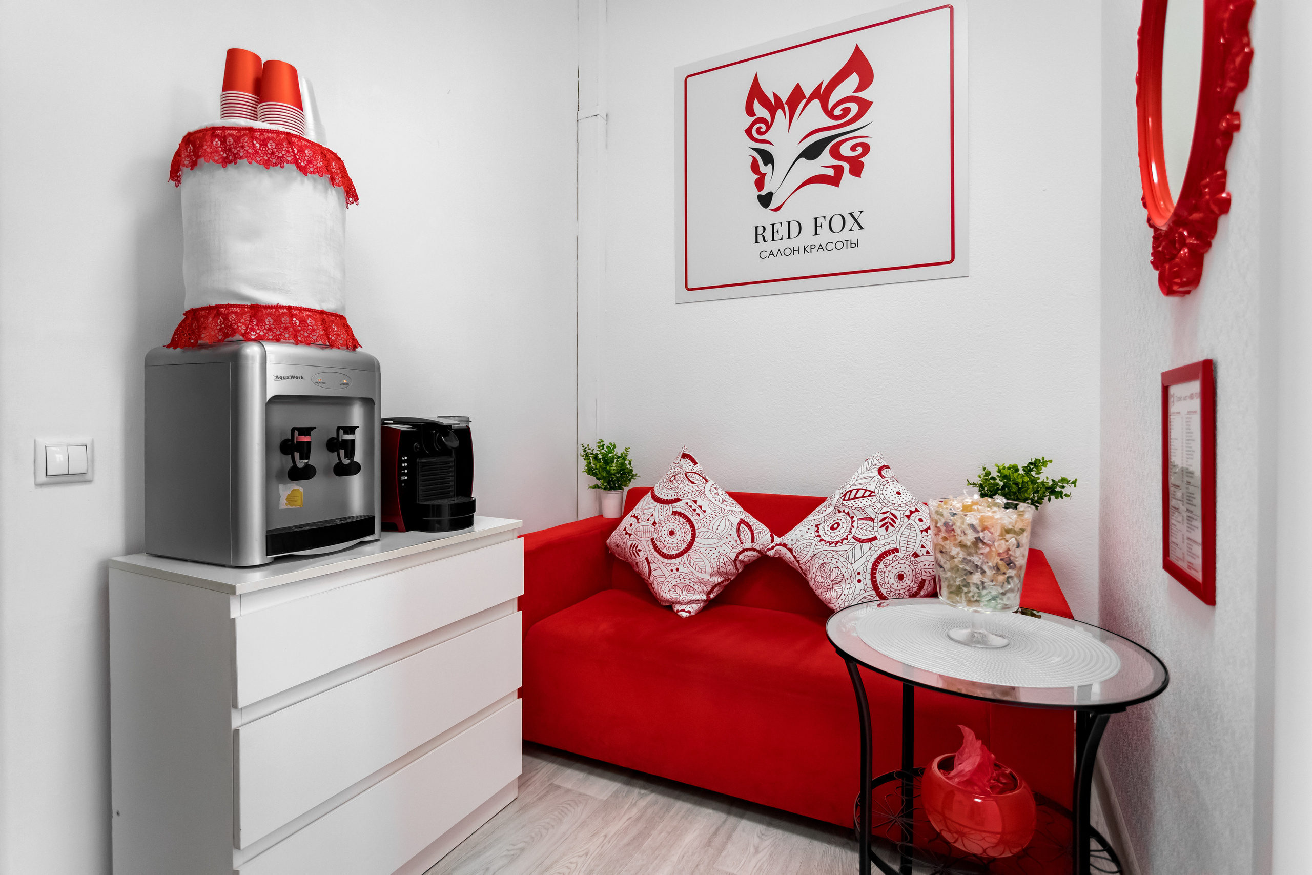 Съемка для кабинета аппаратной косметологии Red Fox на Маросейке. Интерьеры, Контент, Портреты | Фотограф в Москве Дани Терно