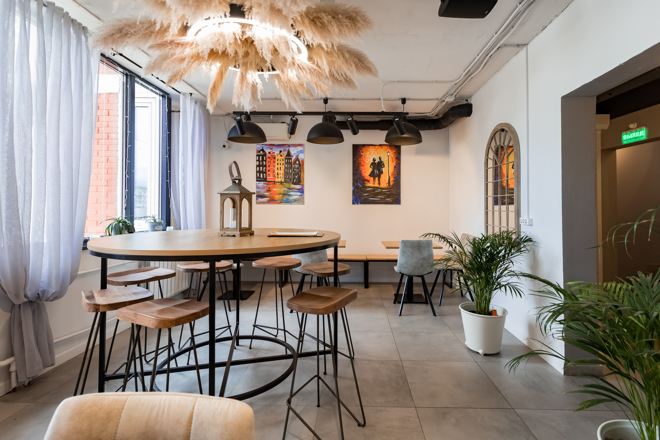 Съемка интерьера для кафе Parfé на улице Каховка. Интерьеры, Контент, Портреты | Фотограф в Москве Дани Терно