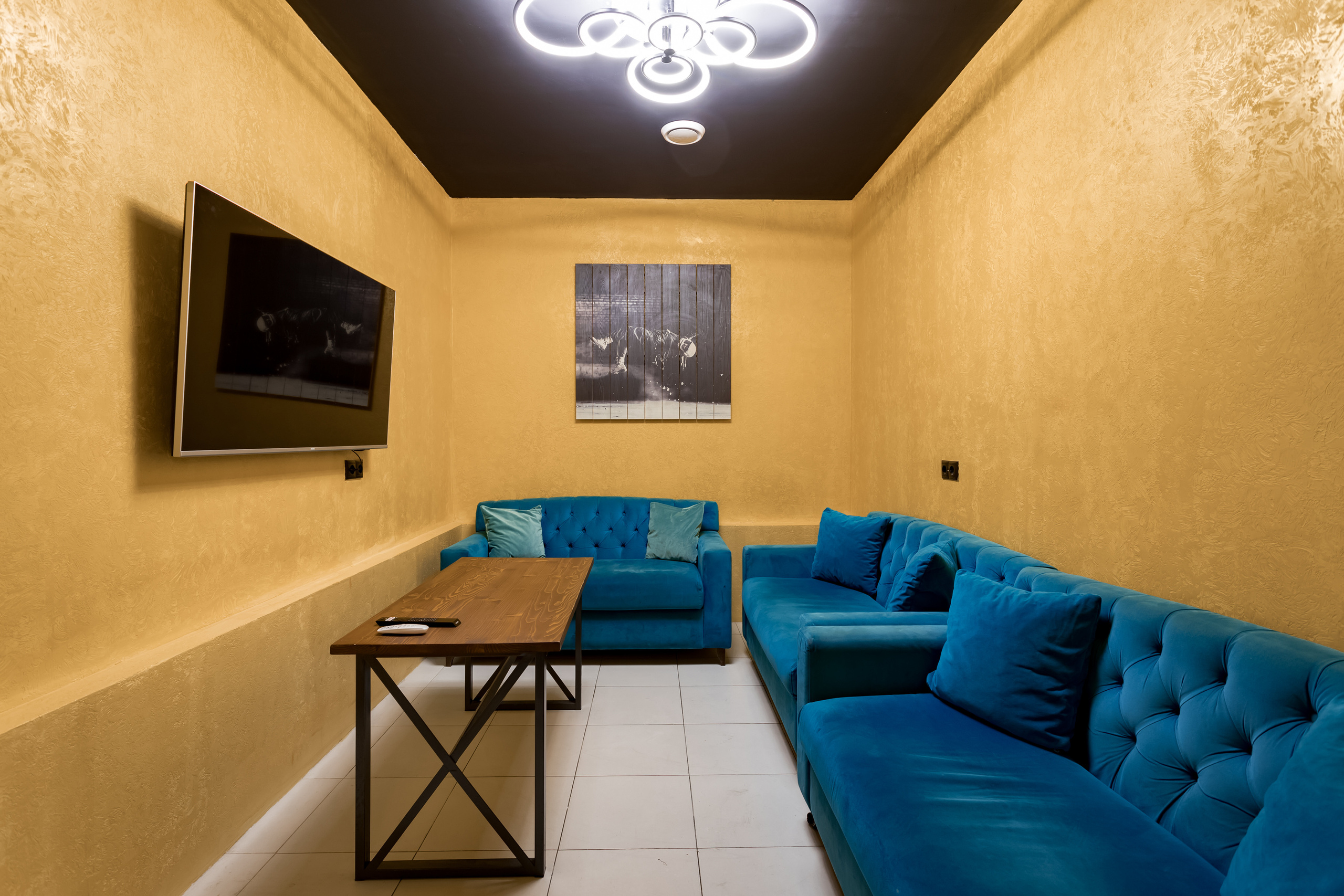 Съемка интерьера для лаундж-бар Кдм-лаунж на Носовихинском шоссе. Интерьеры, Контент, Портреты | Фотограф в Москве Дани Терно