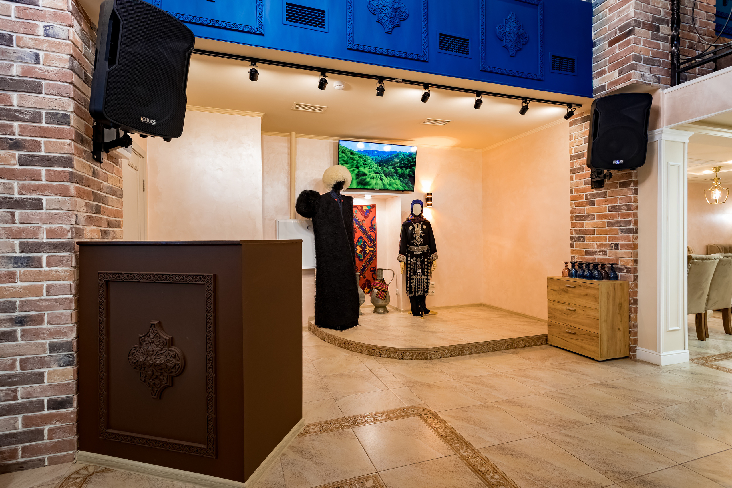 Съемка интерьера для ресторана Avadan на Большой Семеновской. Интерьеры, Контент, Портреты | Фотограф в Москве Дани Терно