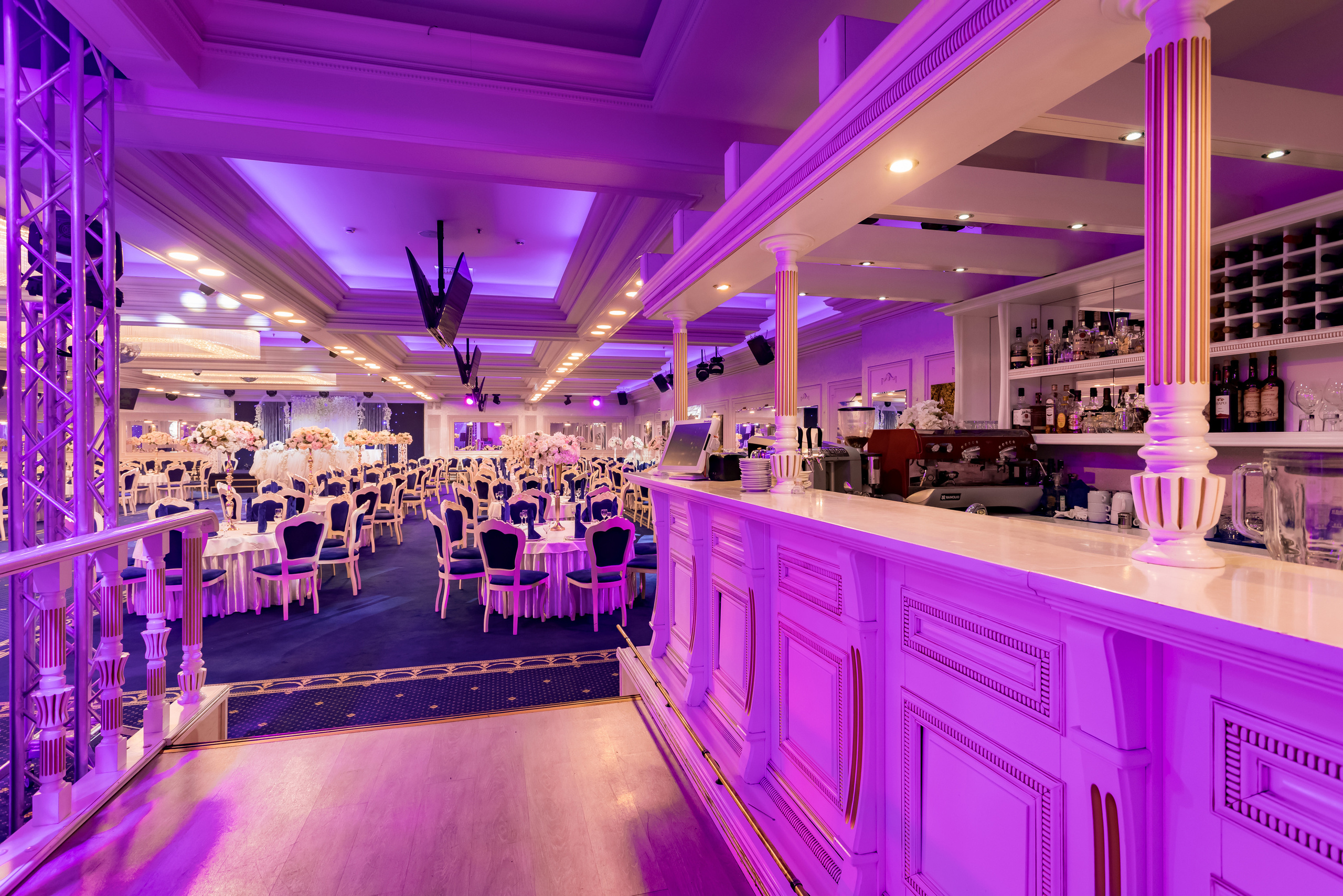 Съемка интерьера для ресторана Асаки на улице Юных Ленинцев. Интерьеры, Контент, Портреты | Фотограф в Москве Дани Терно