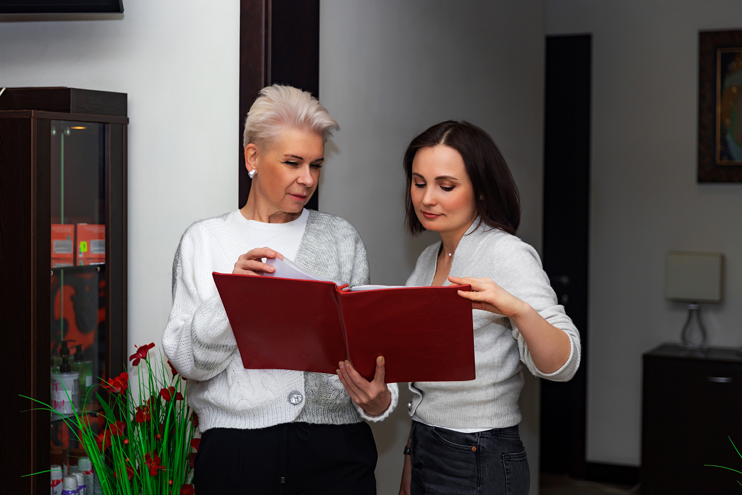 Контентная фотосессия для салона Caramel. Интерьеры, Контент, Портреты | Фотограф в Москве Дани Терно