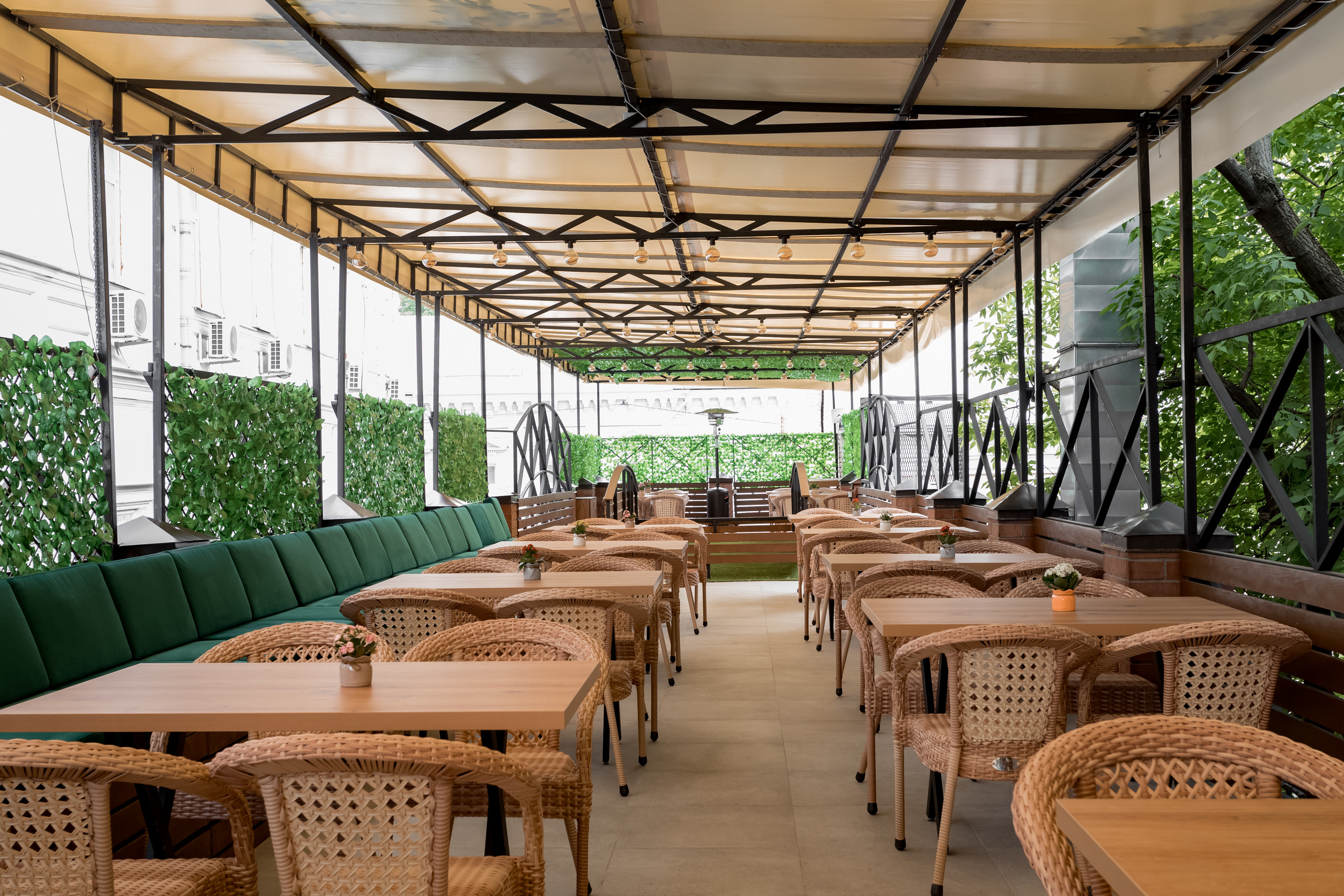 Съемка интерьера для кальянной Гильдия Lounge на Басманной. Интерьеры, Контент, Портреты | Фотограф в Москве Дани Терно