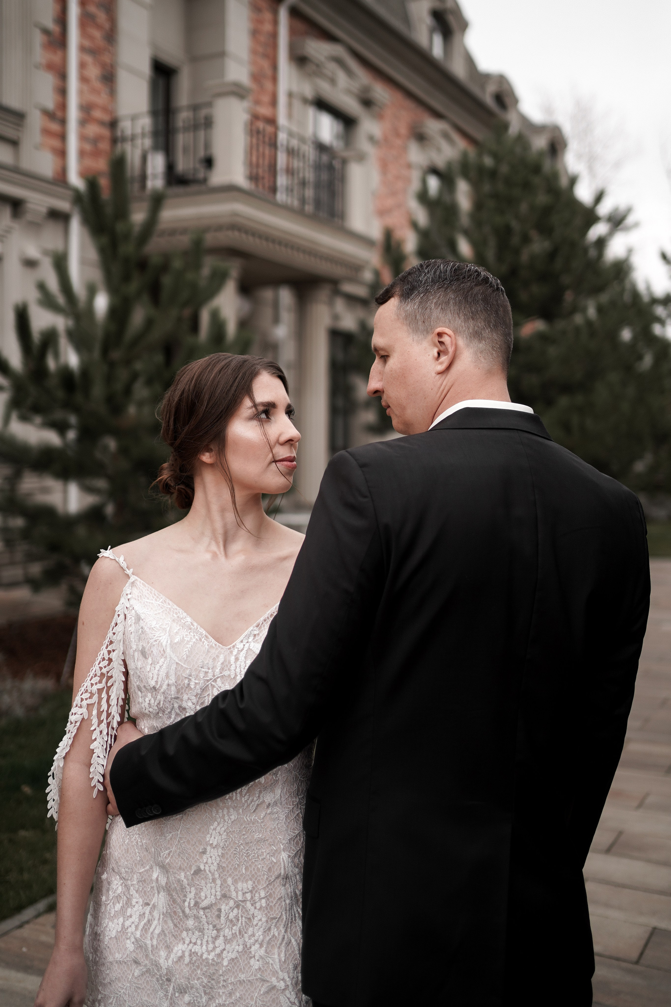 Свадебная фотосессия в Графском парке. Ростов-на-Дону. Свадебный фотограф в Ростове-на-Дону. Таинство Крещения и Венчания, семейные фотосессии. Алёна Чёботова