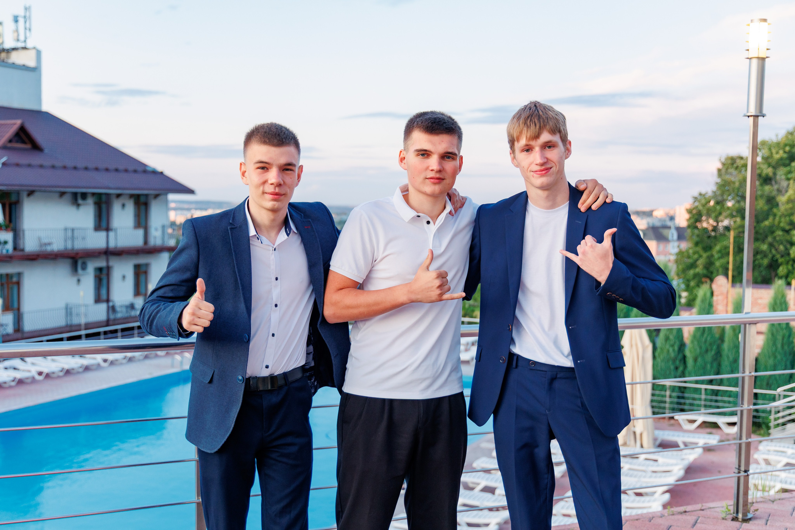 Выпускной в школе. Школьный фотограф Саратов Золотарь Ольга