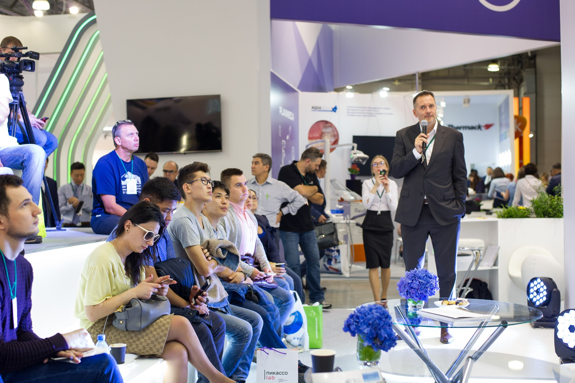 Конференции и корпоративы. Выпускные альбомы. Частные съемки