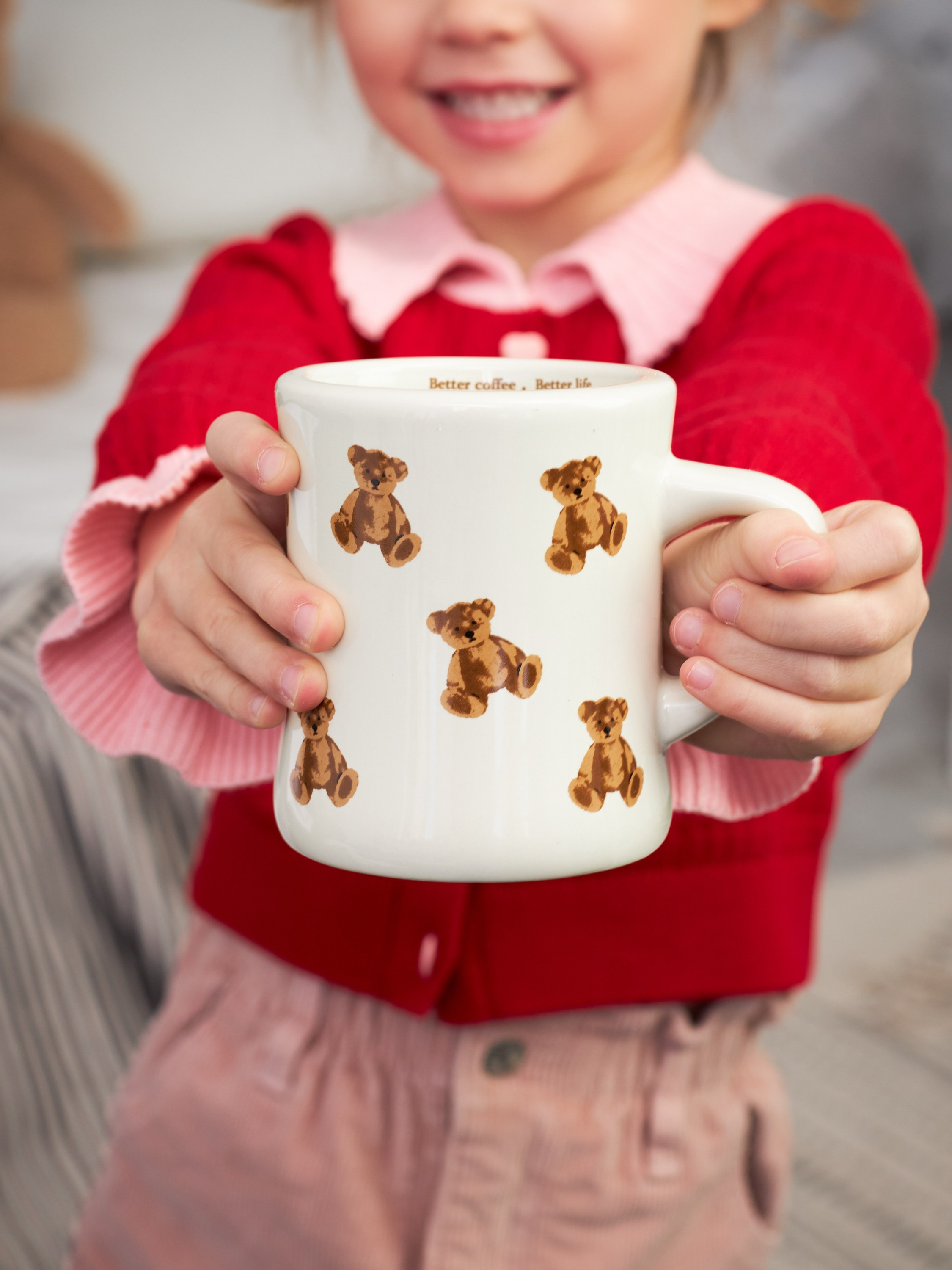 Фотосъемка посуды термосов Екатеринбург товары для кухни Wildberries ВБ Ozon предметка Екб заказать цена. Фотограф Екатеринбург Анастасия Жерновская | Маркетплейсы и нейрофото