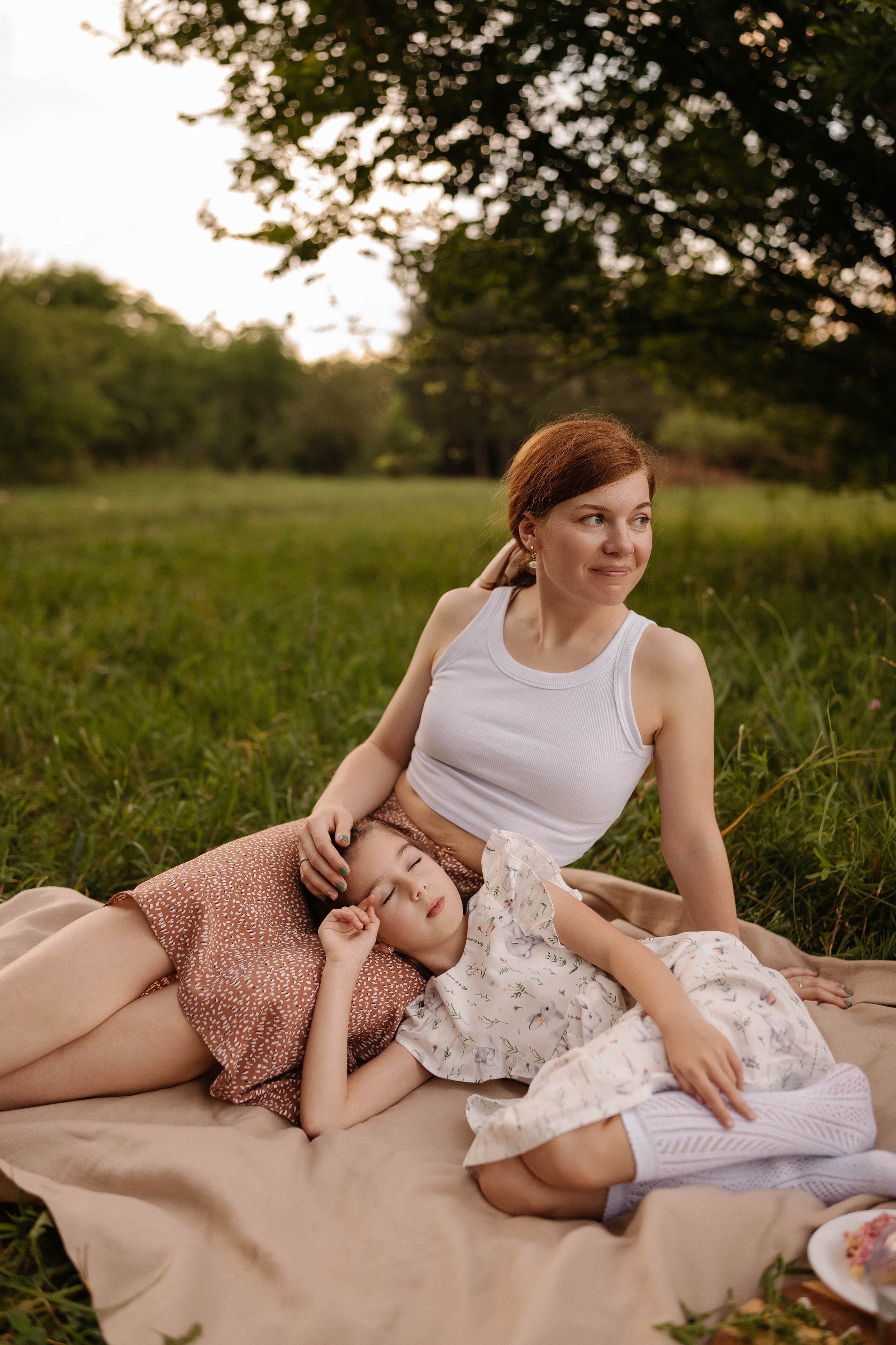 Ира и Ева. Фотограф Катя Весна