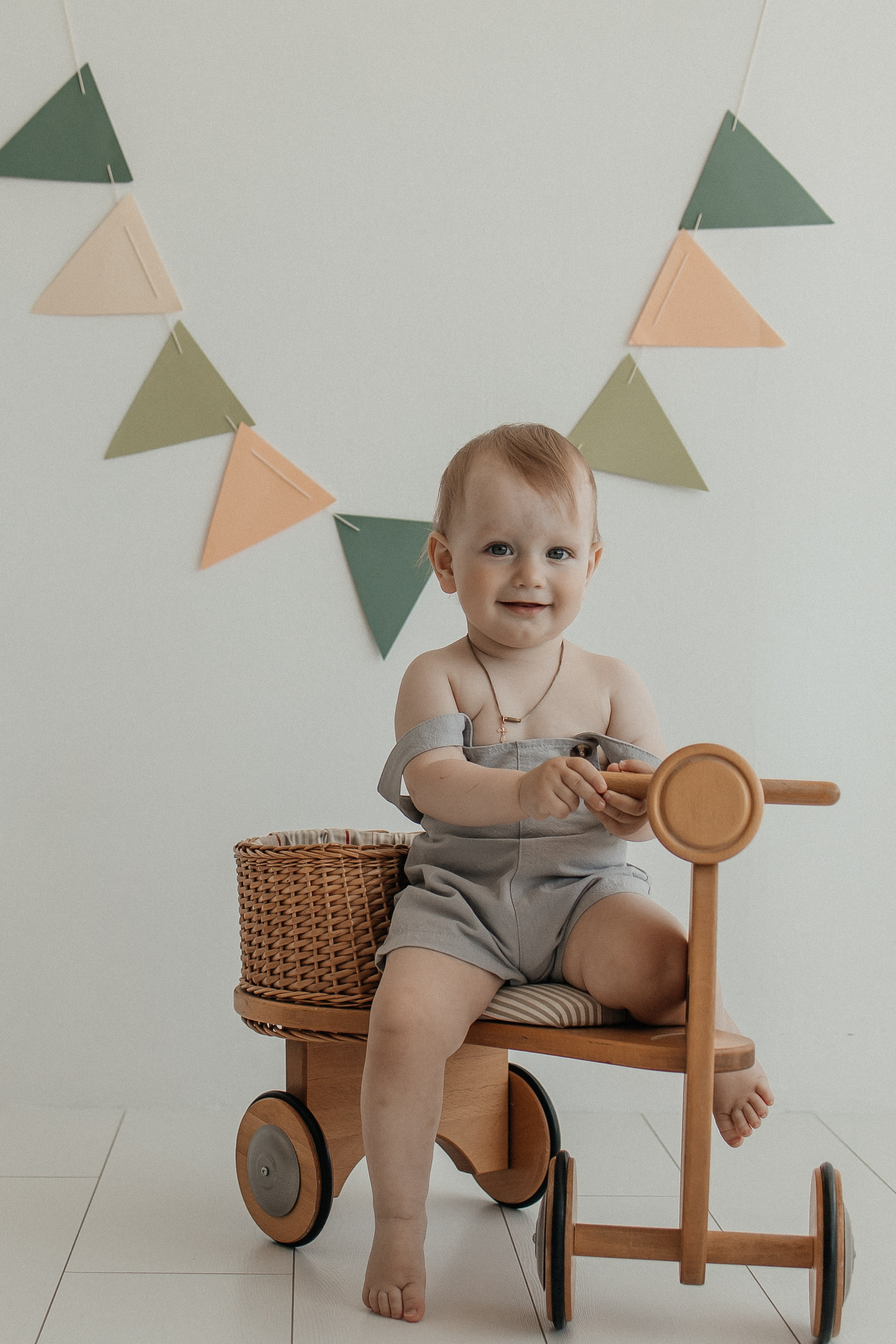 Фотосессия в честь годика ребенка в Казани. Первый годик