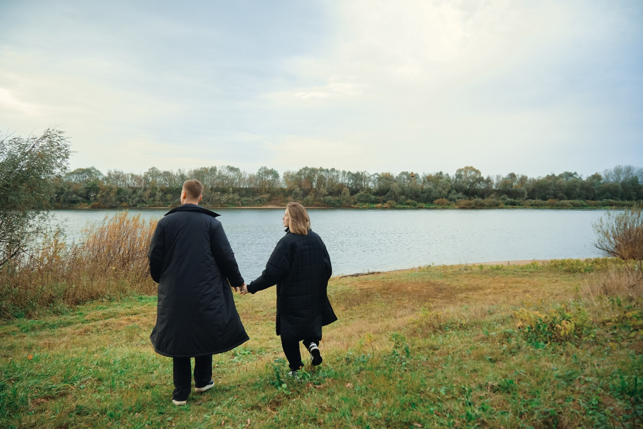 Фотосессия на берегу реки. Лиза Фирстова — самый добрый фотограф