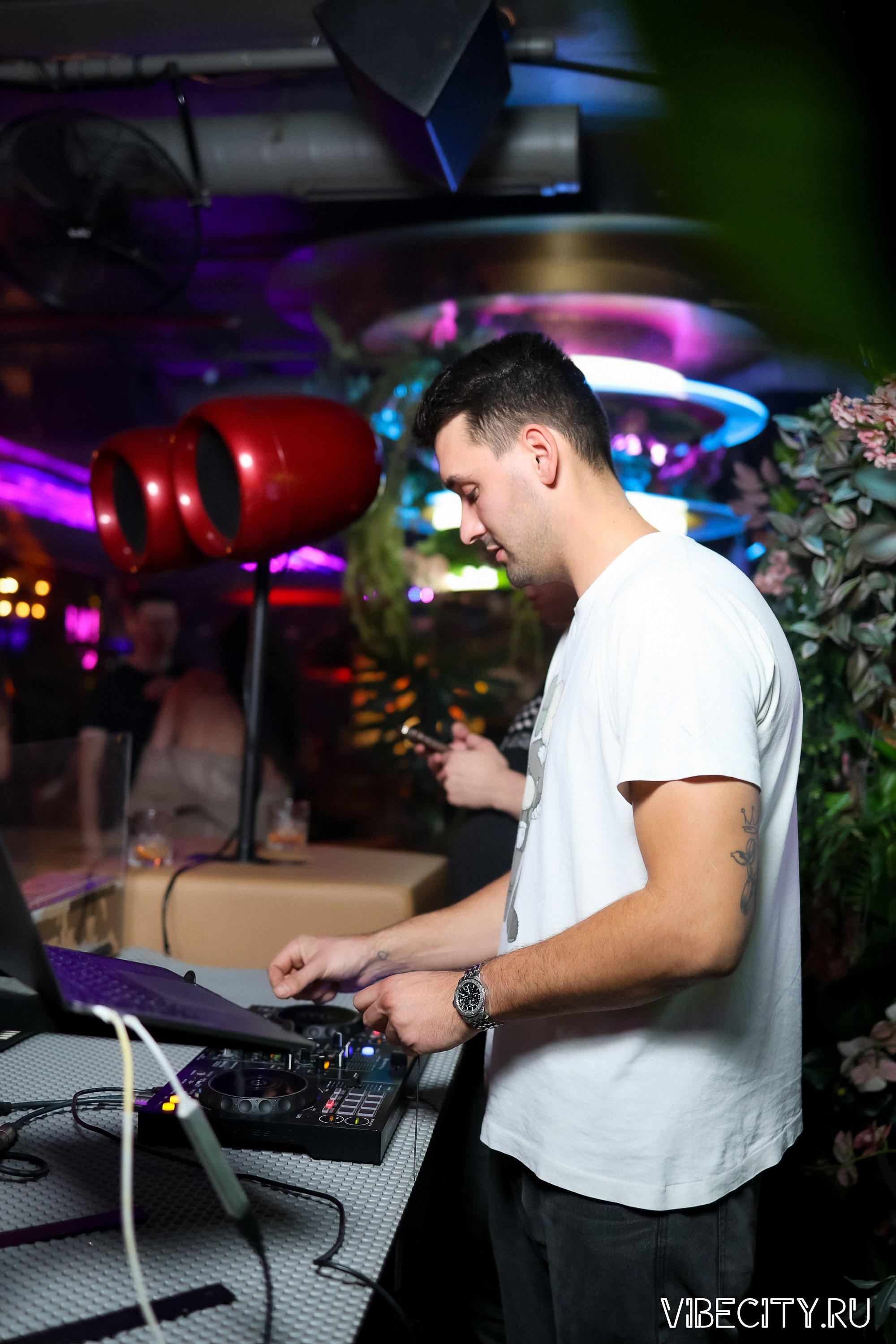 DOUBLE U. VIBECITY.RU Вайб Сити Ру Фоторепортажи Фотоотчеты Калининград