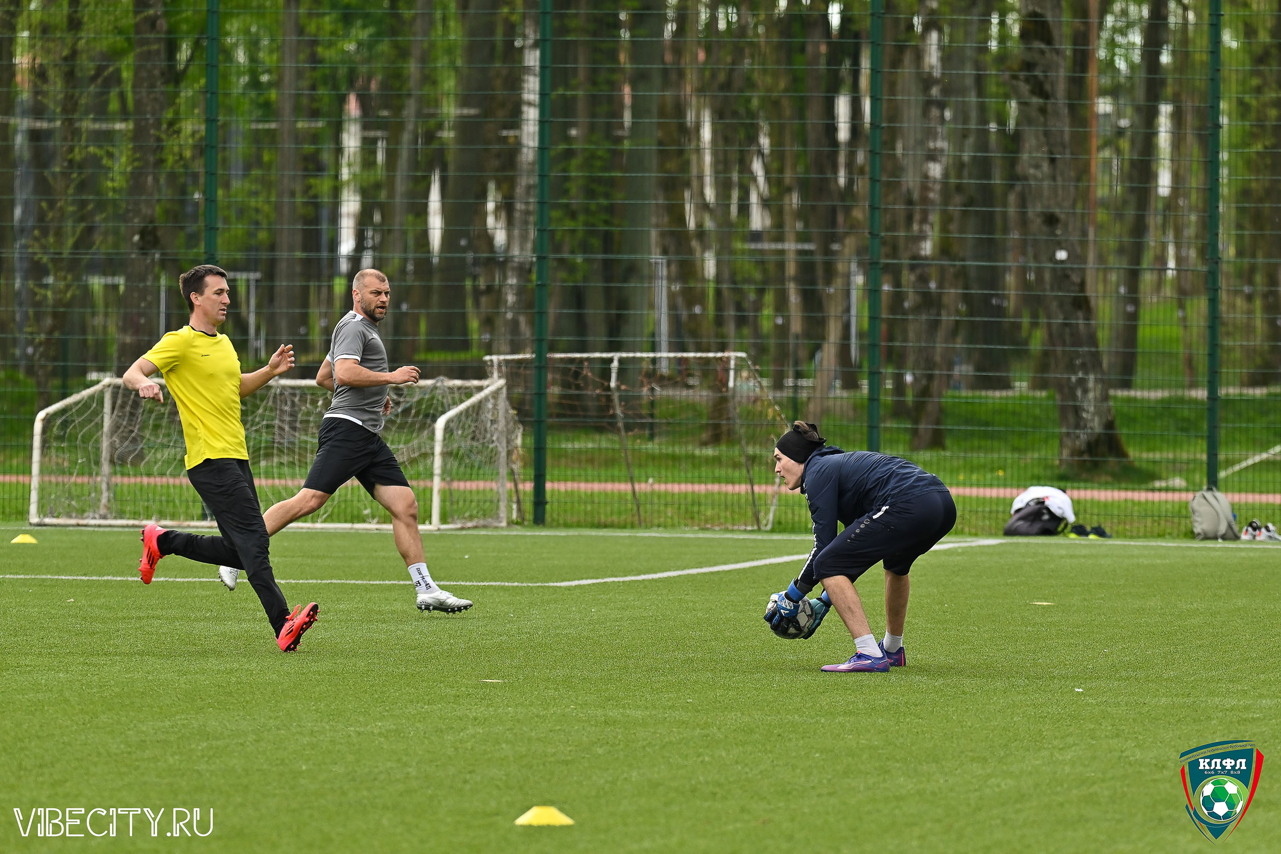 XX ЧЕМПИОНАТ КАЛИНИНГРАДСКОЙ ЛФЛ КАНЦМАРКЕТ39 сезона 2024–2025 гг. VIBECITY.RU Вайб Сити Ру Фоторепортажи Фотоотчеты Калининград