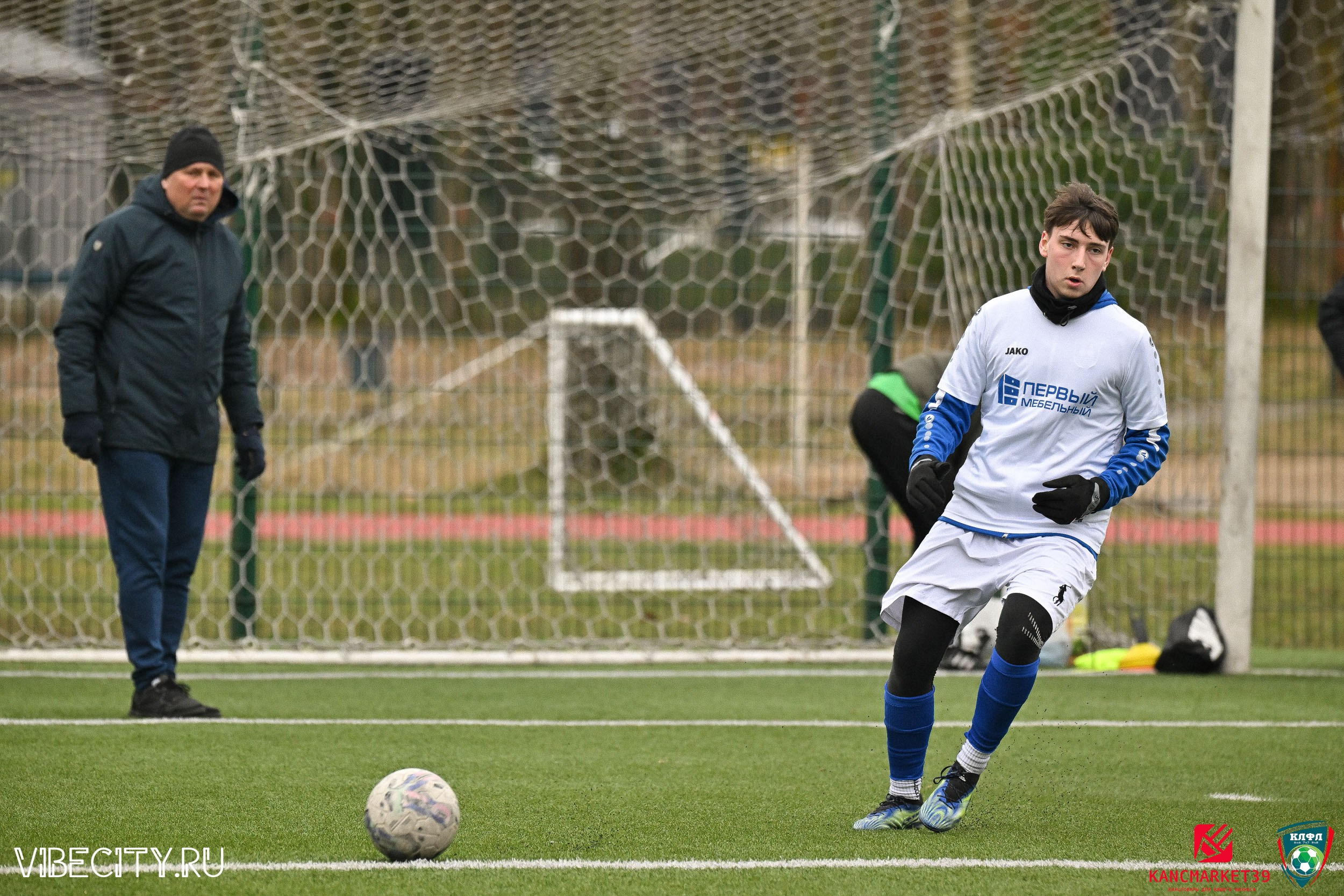 XX ЧЕМПИОНАТ КАЛИНИНГРАДСКОЙ ЛФЛ КАНЦМАРКЕТ39 сезона 2024–2025 гг. VIBECITY.RU Вайб Сити Ру Фоторепортажи Фотоотчеты Калининград