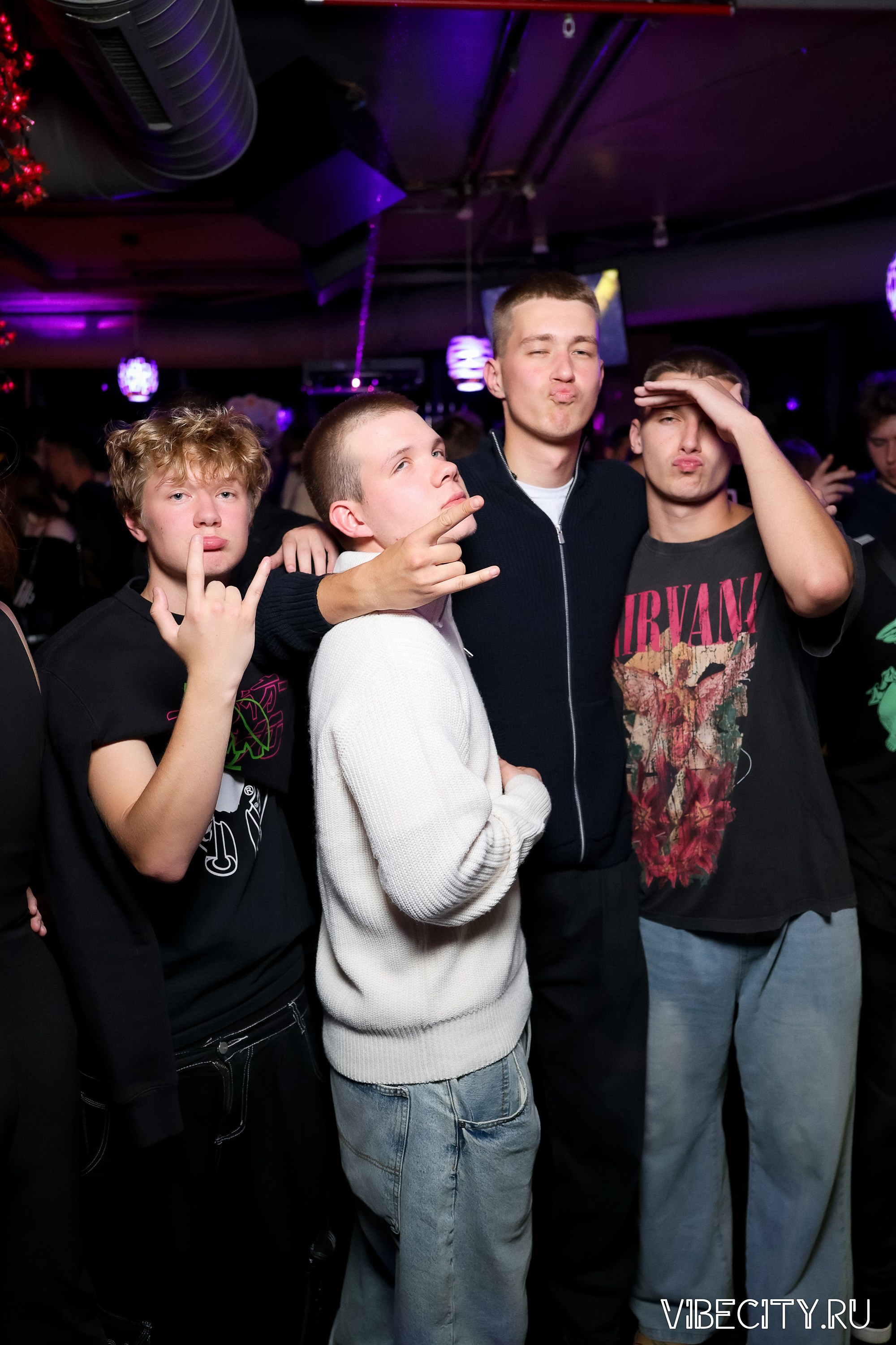 DOUBLE U. VIBECITY.RU Вайб Сити Ру Фоторепортажи Фотоотчеты Калининград