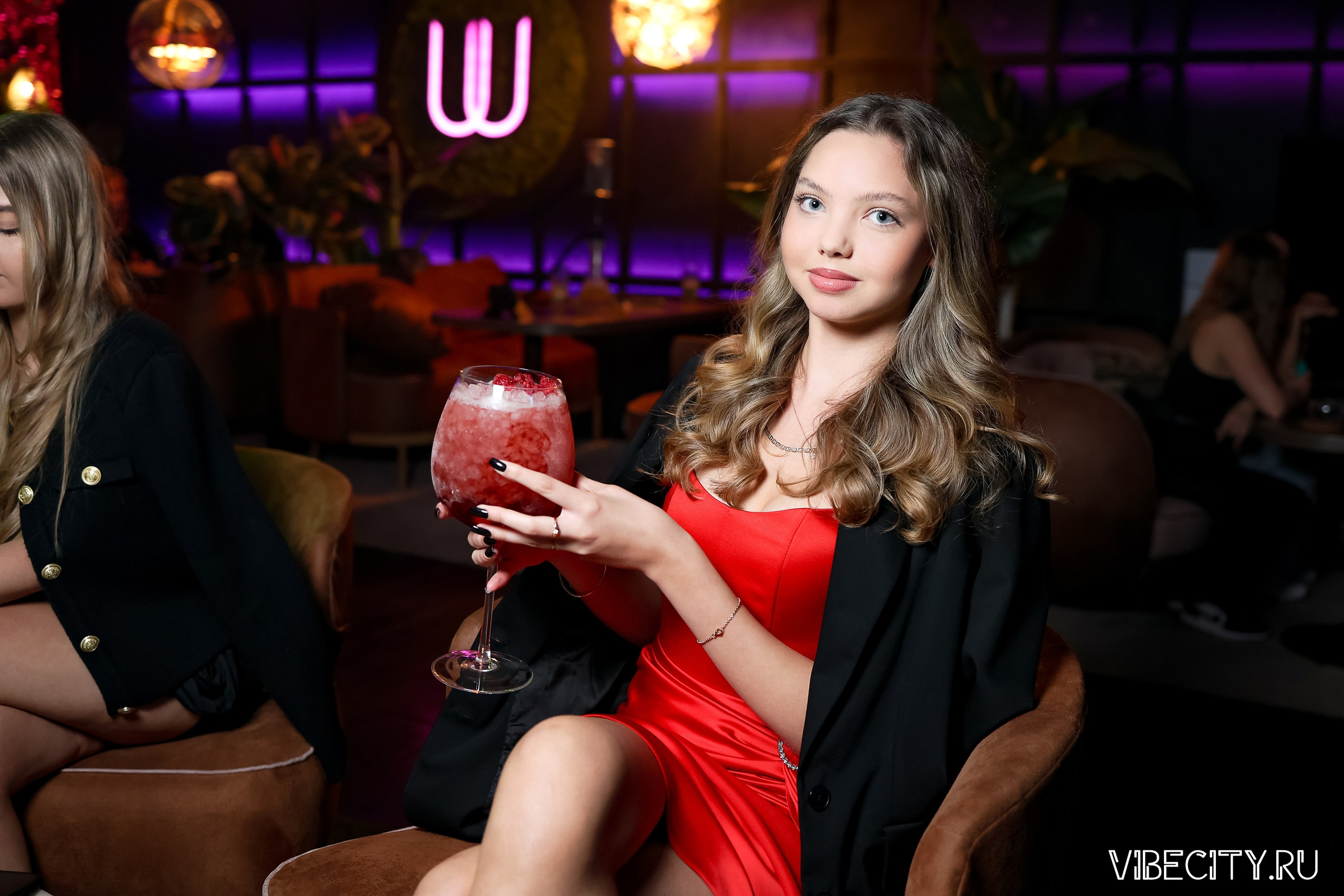 DOUBLE U. VIBECITY.RU Вайб Сити Ру Фоторепортажи Фотоотчеты Калининград