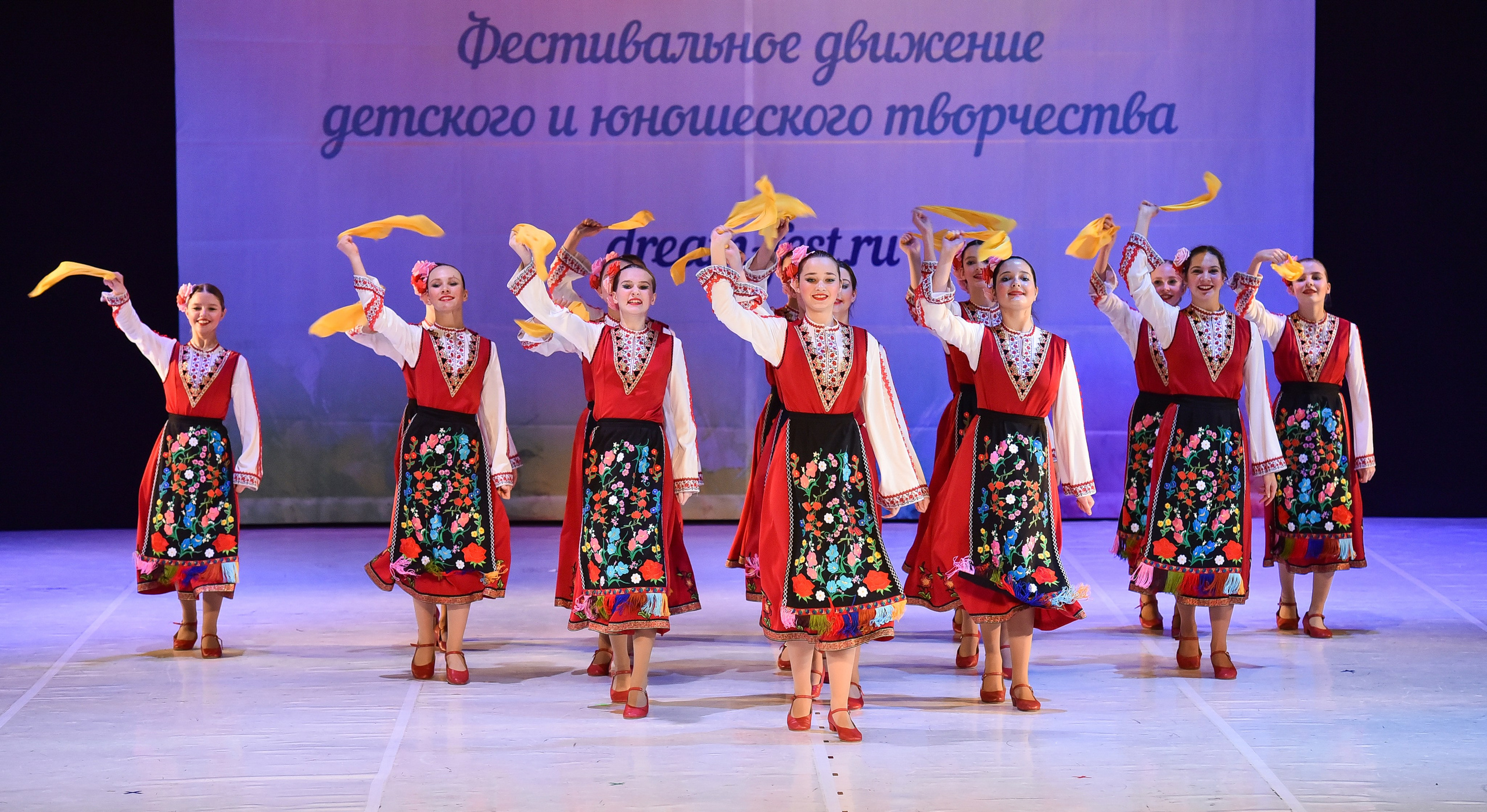 30.11.2024 Фестивальное движение «Шаг к мечте» Москва. Медиастудия Фото Концепт