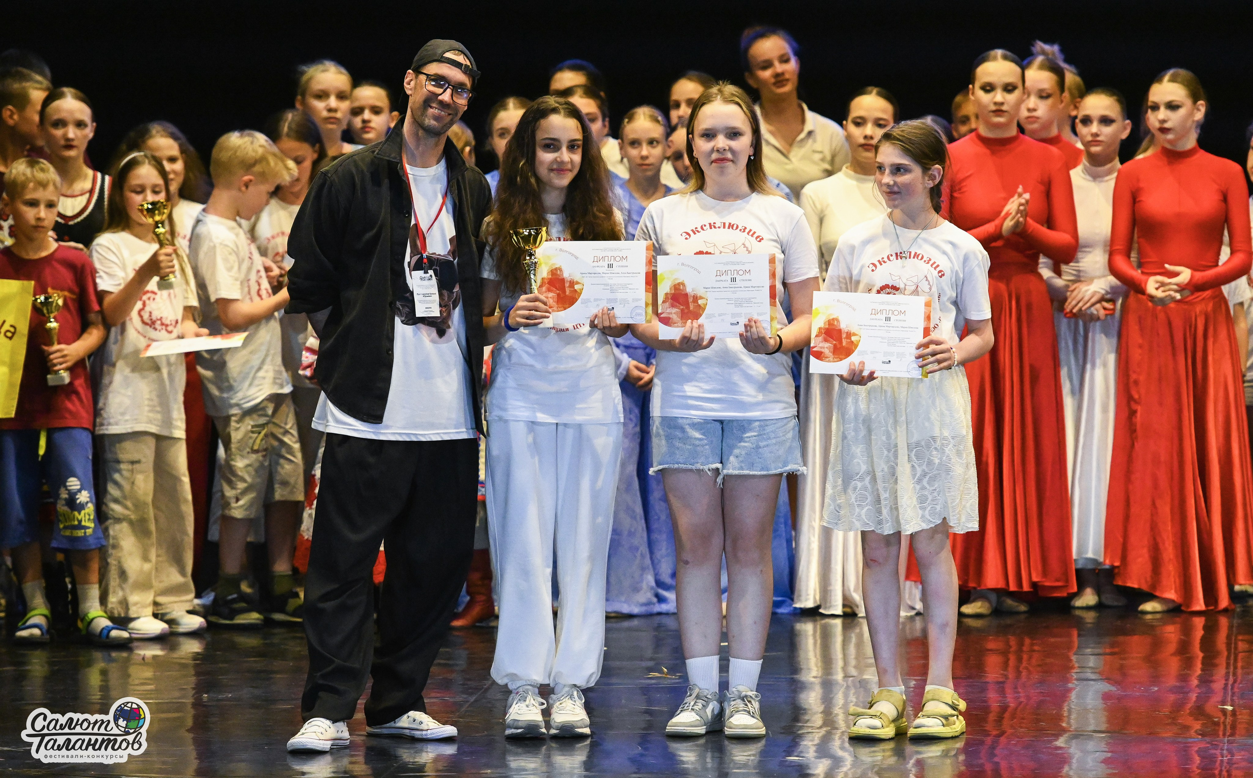 05.07.2025 «Салют Талантов» 10-й Фестиваль-Конкурс «ПО МЕСТАМ ВОИНСКОЙ СЛАВЫ» г. Волгоград. Медиастудия Фото Концепт