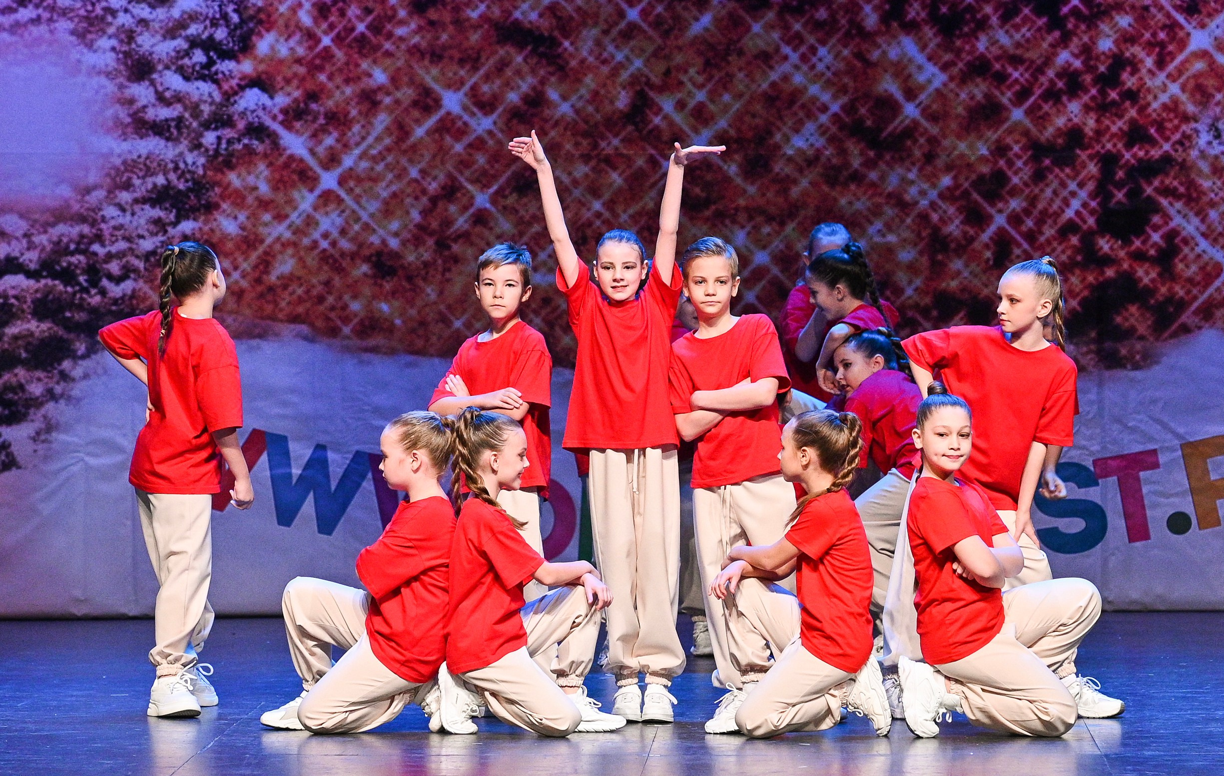 14.11.2024 «Новогодний Звездопад Талантов» Фестивальное движение «Шаг к мечте» г. Москва. Медиастудия Фото Концепт