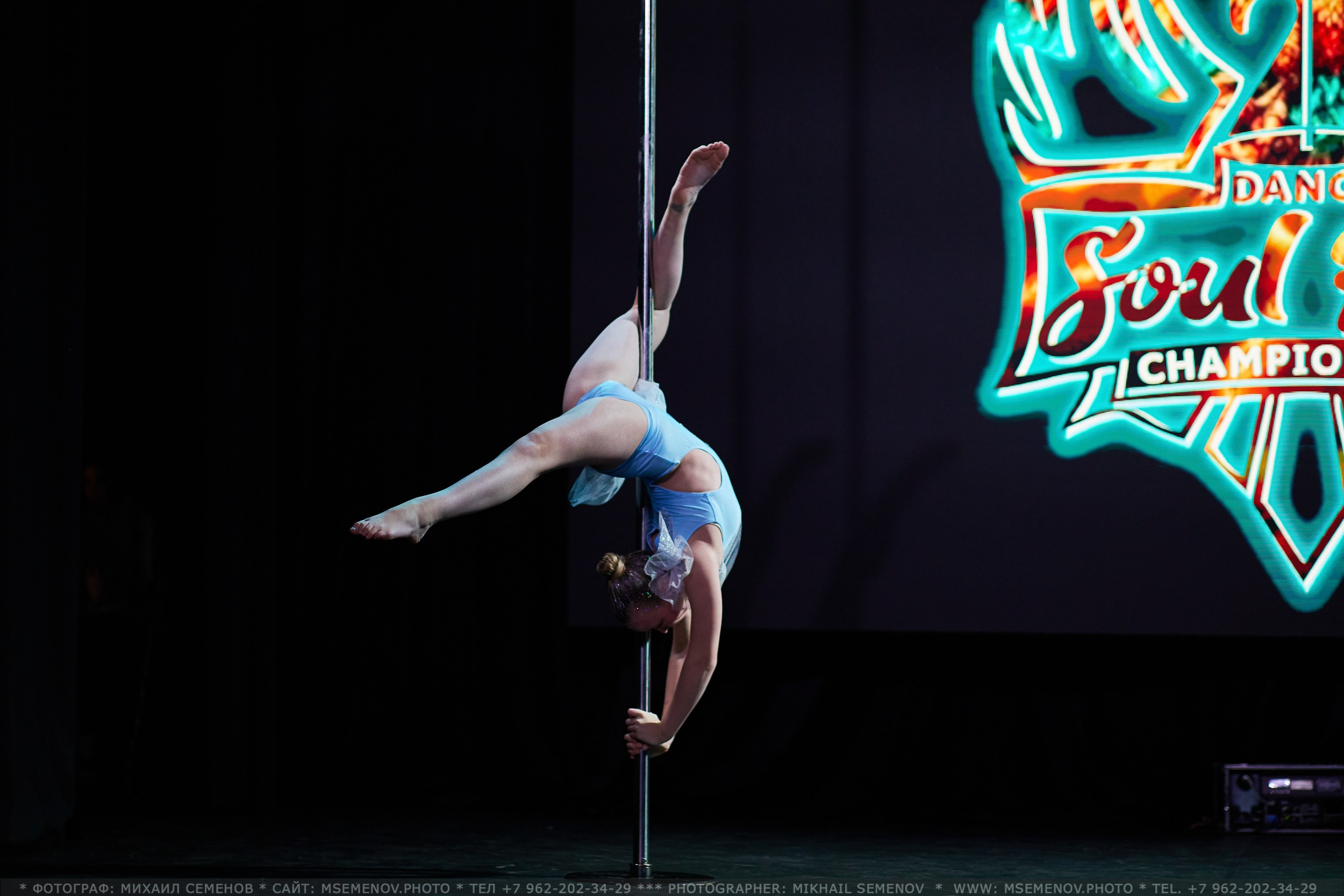 Анонс «SOUL POLE CHAMPIONSHIP IV». Photographer for business Mikhail Semenov. Aqua photo studio, photo school