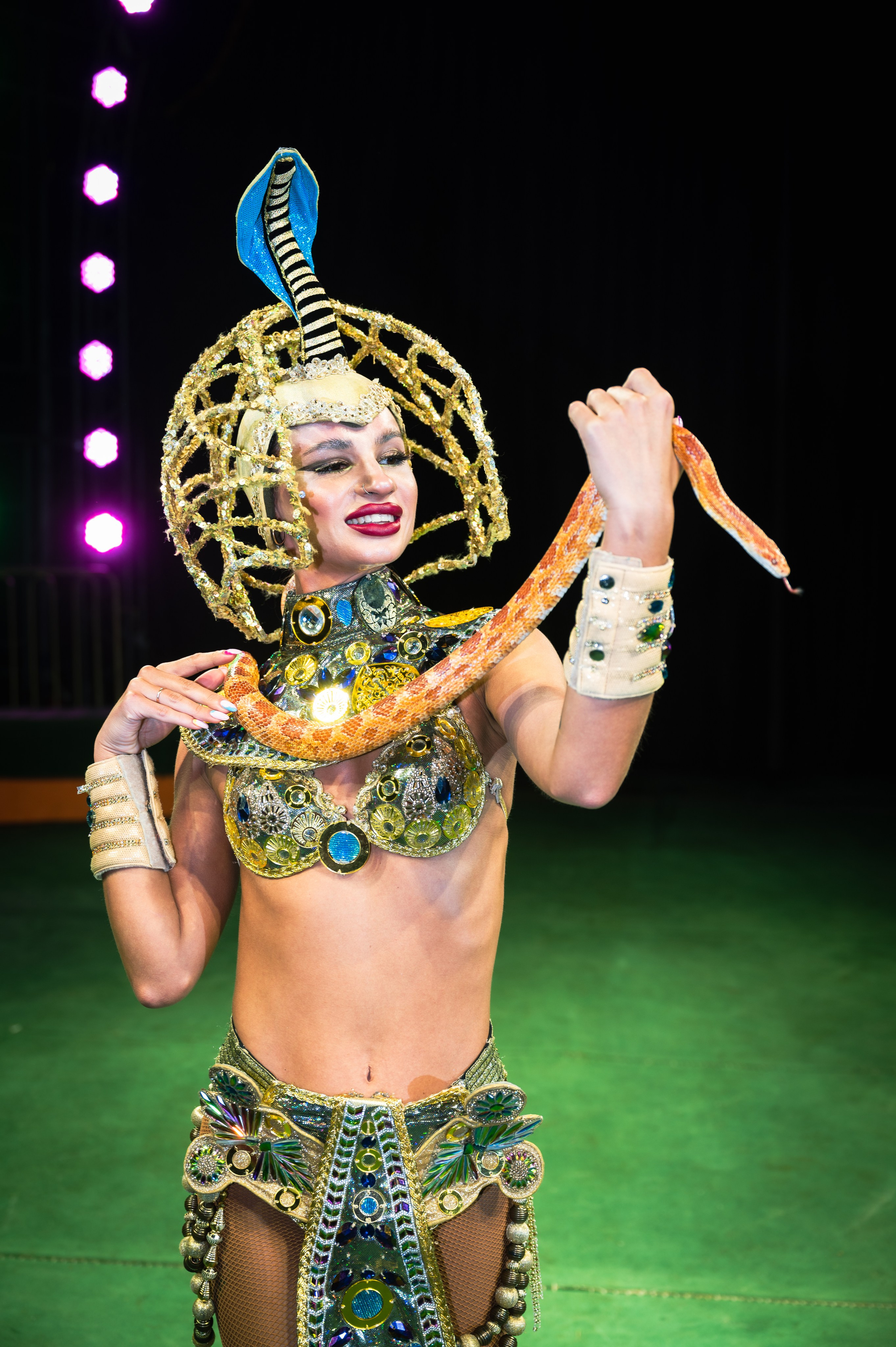 Шоу. Мария Черных — портретный и семейный фотограф в Краснодаре