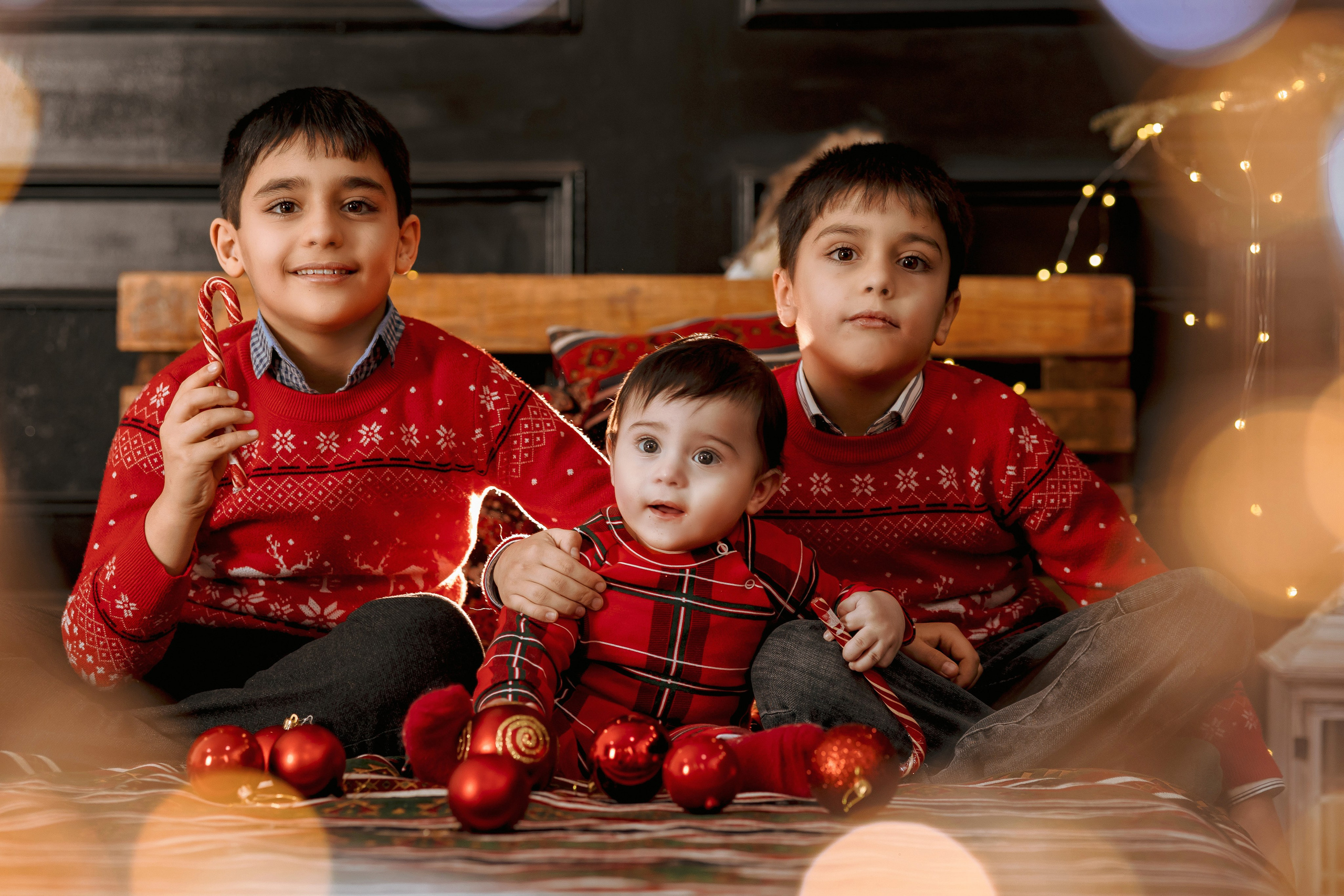 Зухра с детками. Свадебный и семейный фотограф в Каспийске Алёна Нурмагомедова