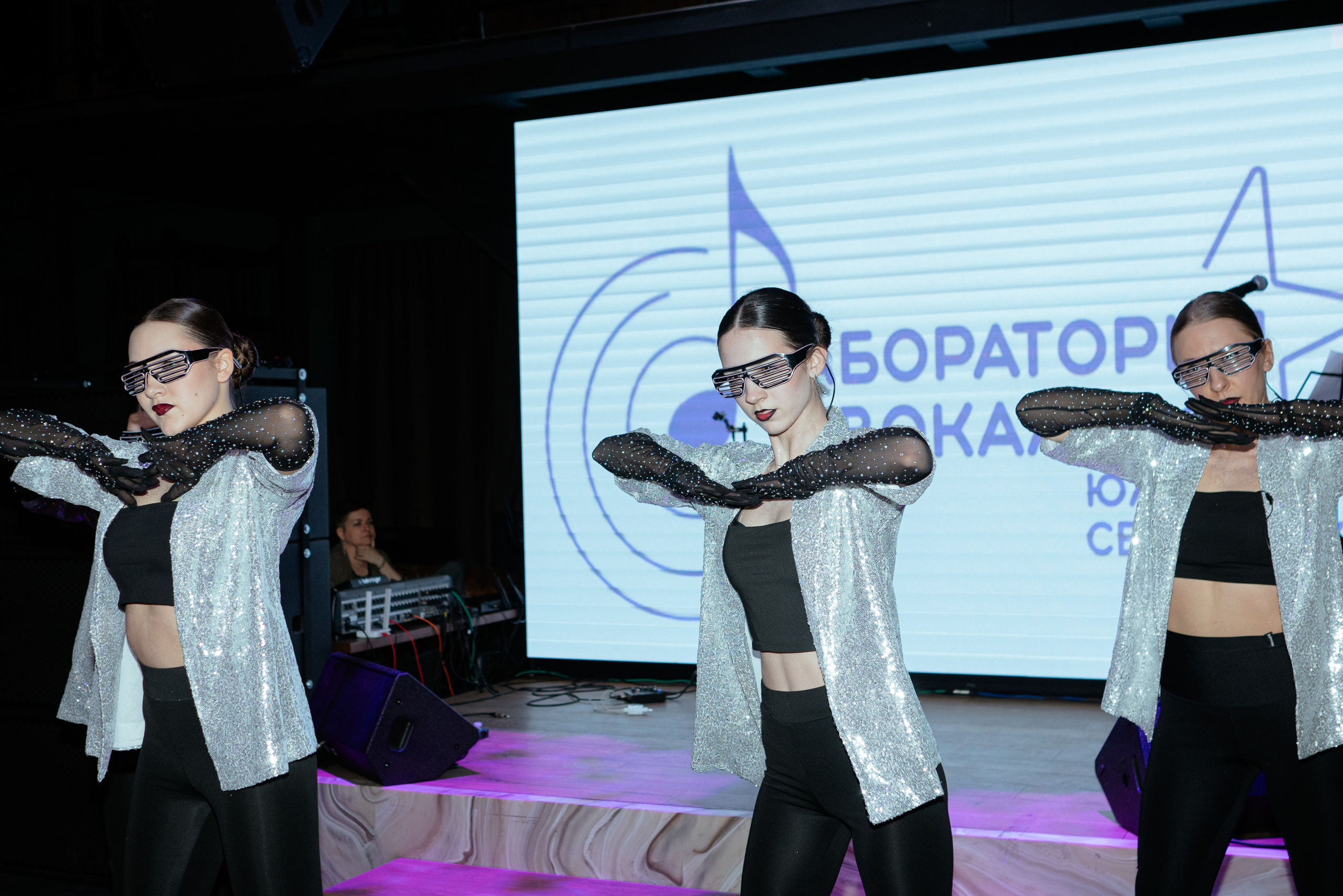 Лаборатория вокала Юлии Свердлик. Женский фотограф в Москве Анастасия Сидорова