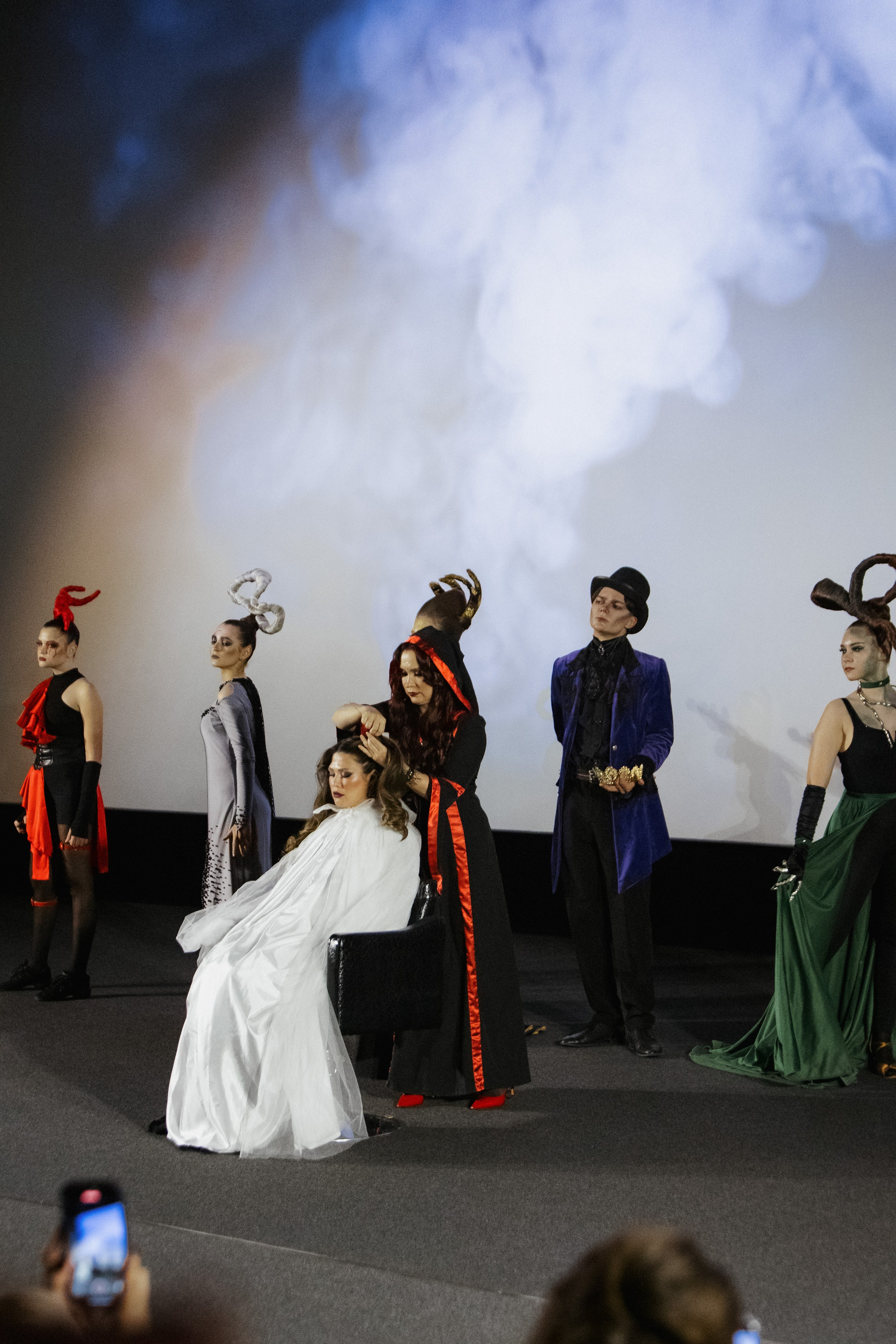 ФЭШН КОНФА. СВОИ. ФОТООТЧЕТЫ-СОБЫТИЯ-МЕСТА