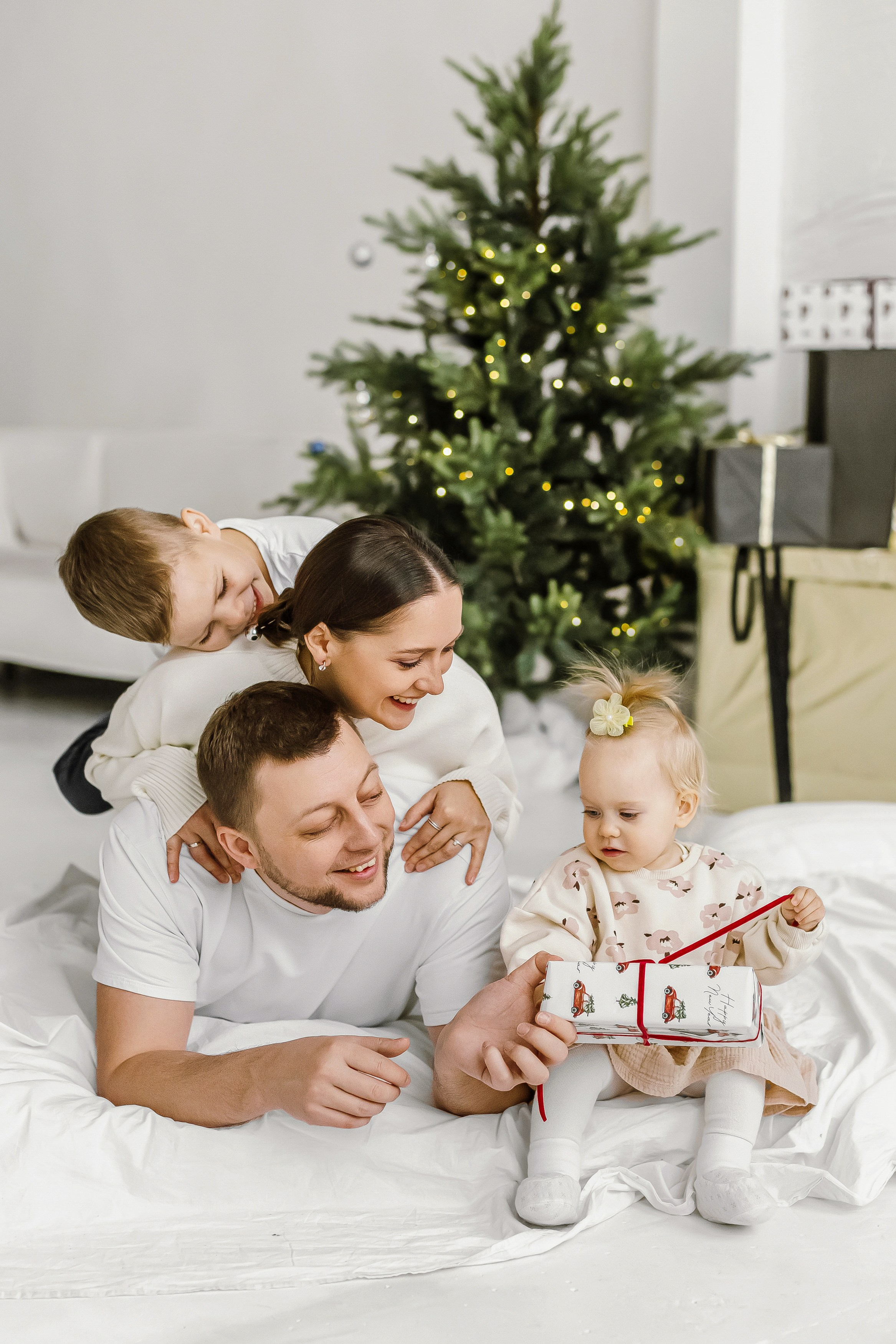 Семья, новый год. Портретный и семейный фотограф в Минске