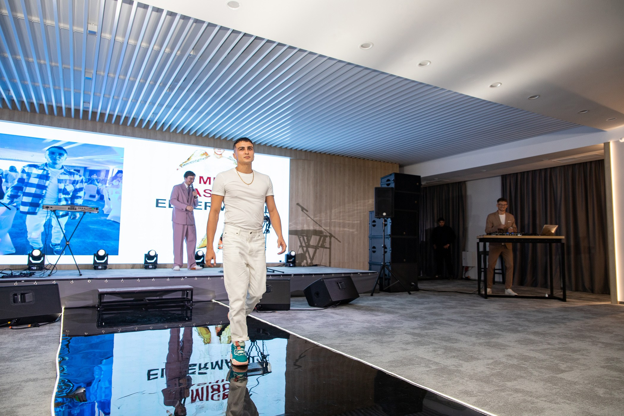 Fashion week ELDERMAFILL 2.0 CITY PARK. Интерьерный и фуд фотограф в Иркутске Дмитрий Арно