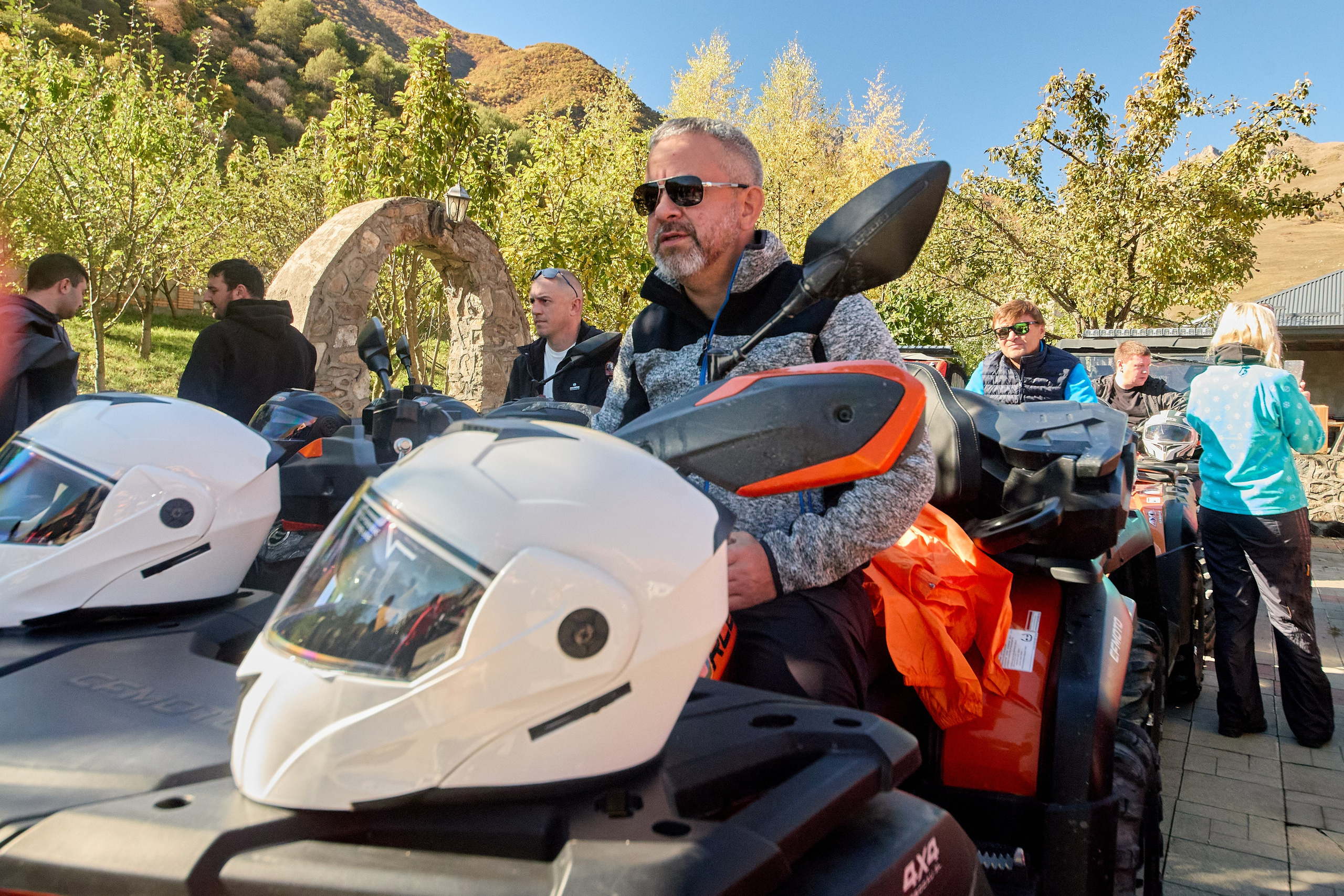 Rostelecom Severnaya Osetia. Святослав Лебедев | Рекламный фотограф — Коммерческая съемка, Арт-дирекшн, AI-интеграция