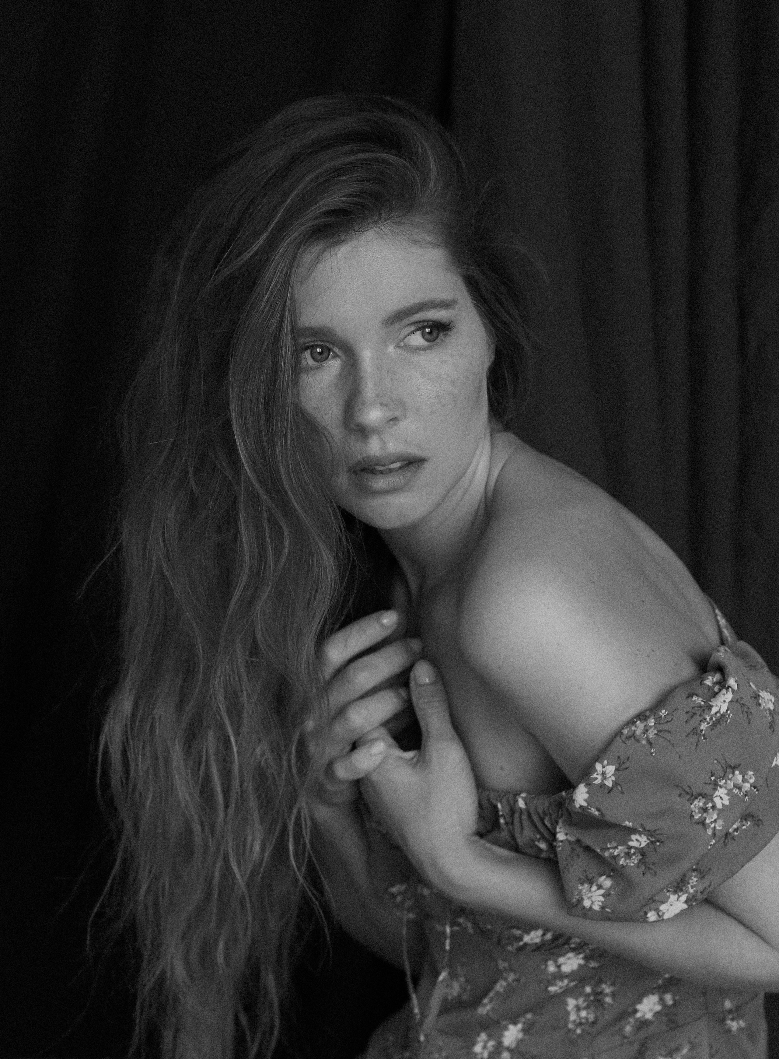 Чувственные фотографии в студии